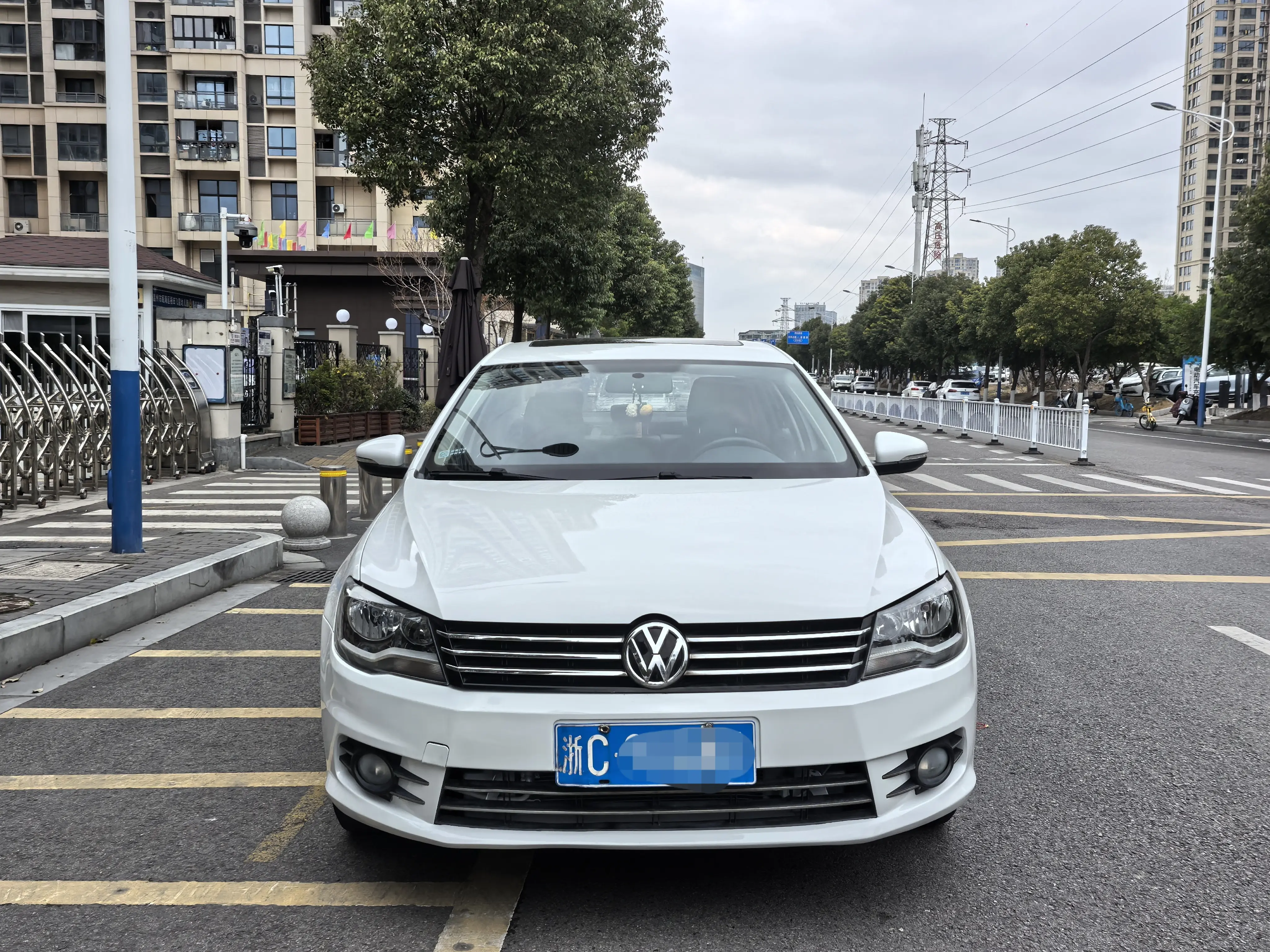 Volkswagen Bora  из Китая