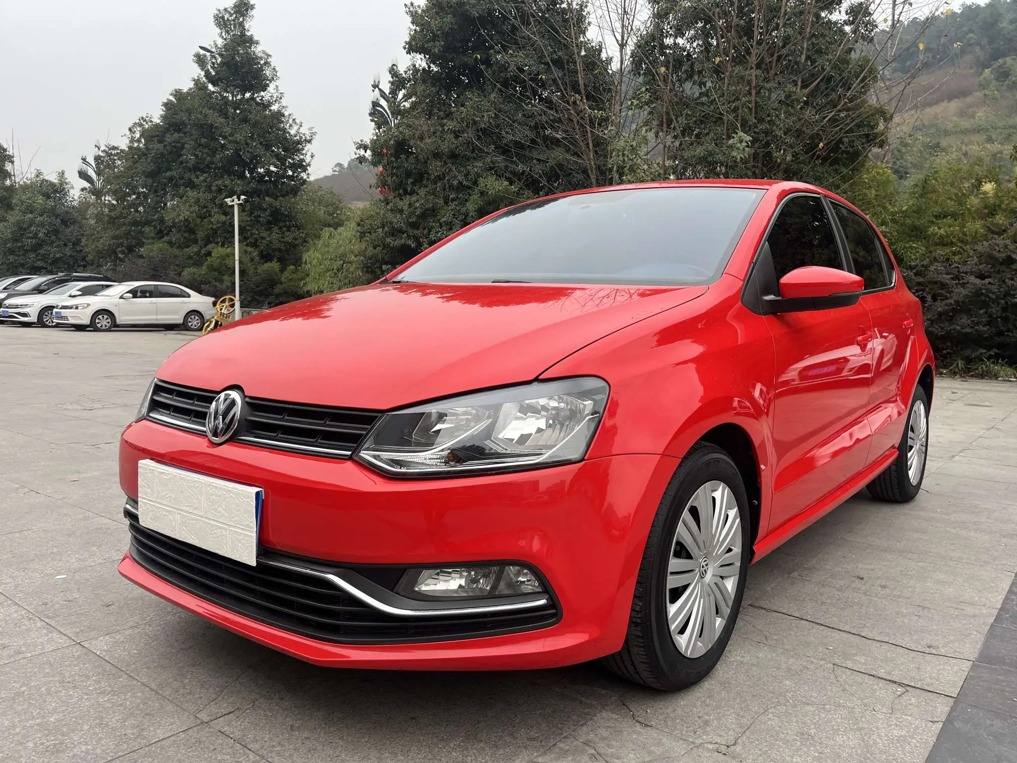 Volkswagen Polo  из Китая