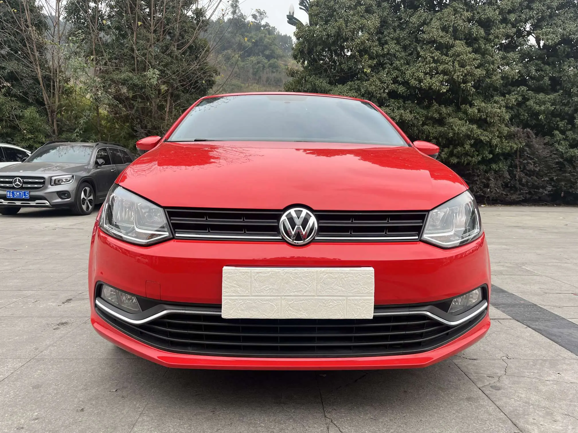 Volkswagen Polo  из Китая