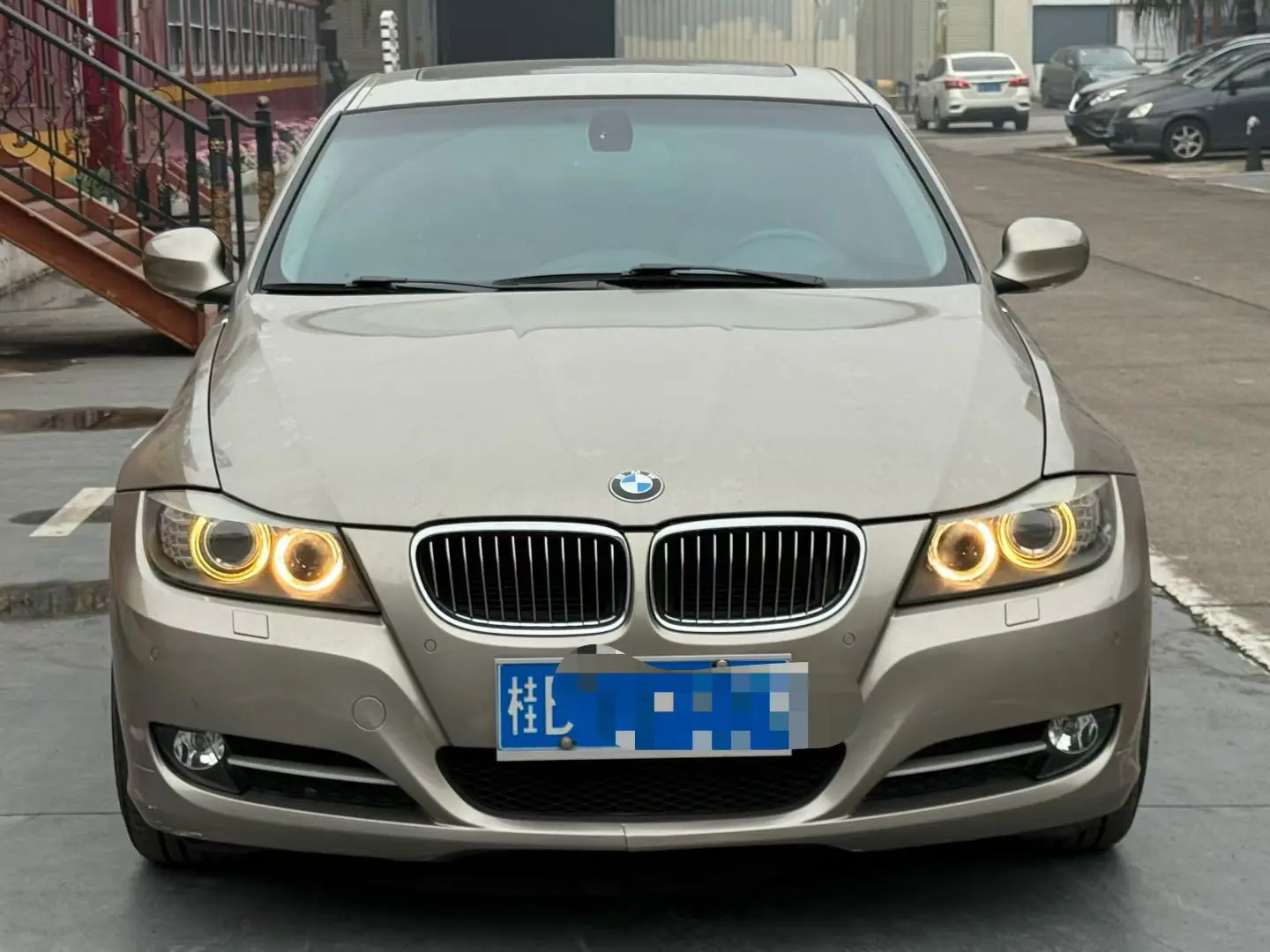 BMW 3 Series  из Китая