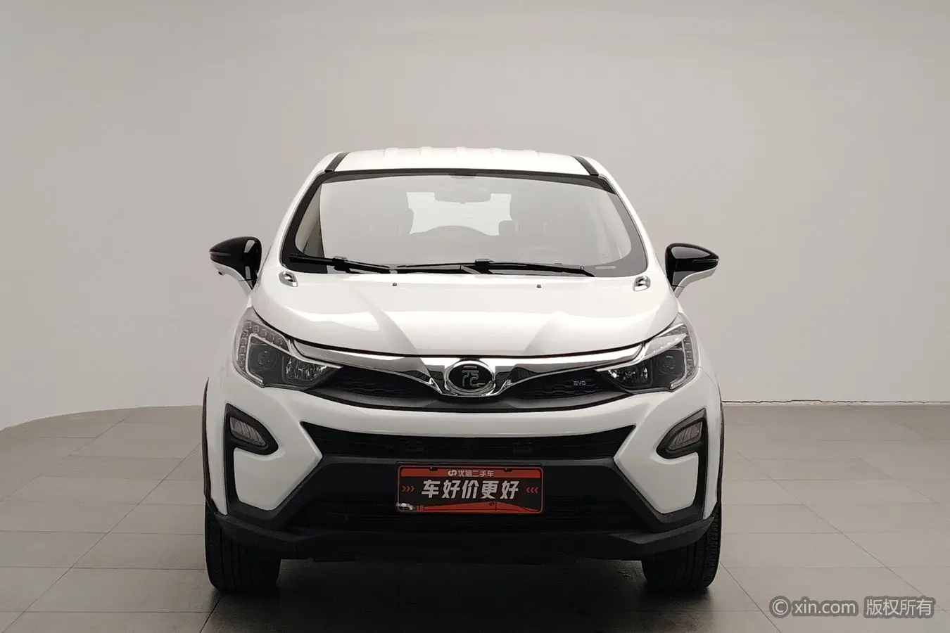 BYD Yuan  из Китая