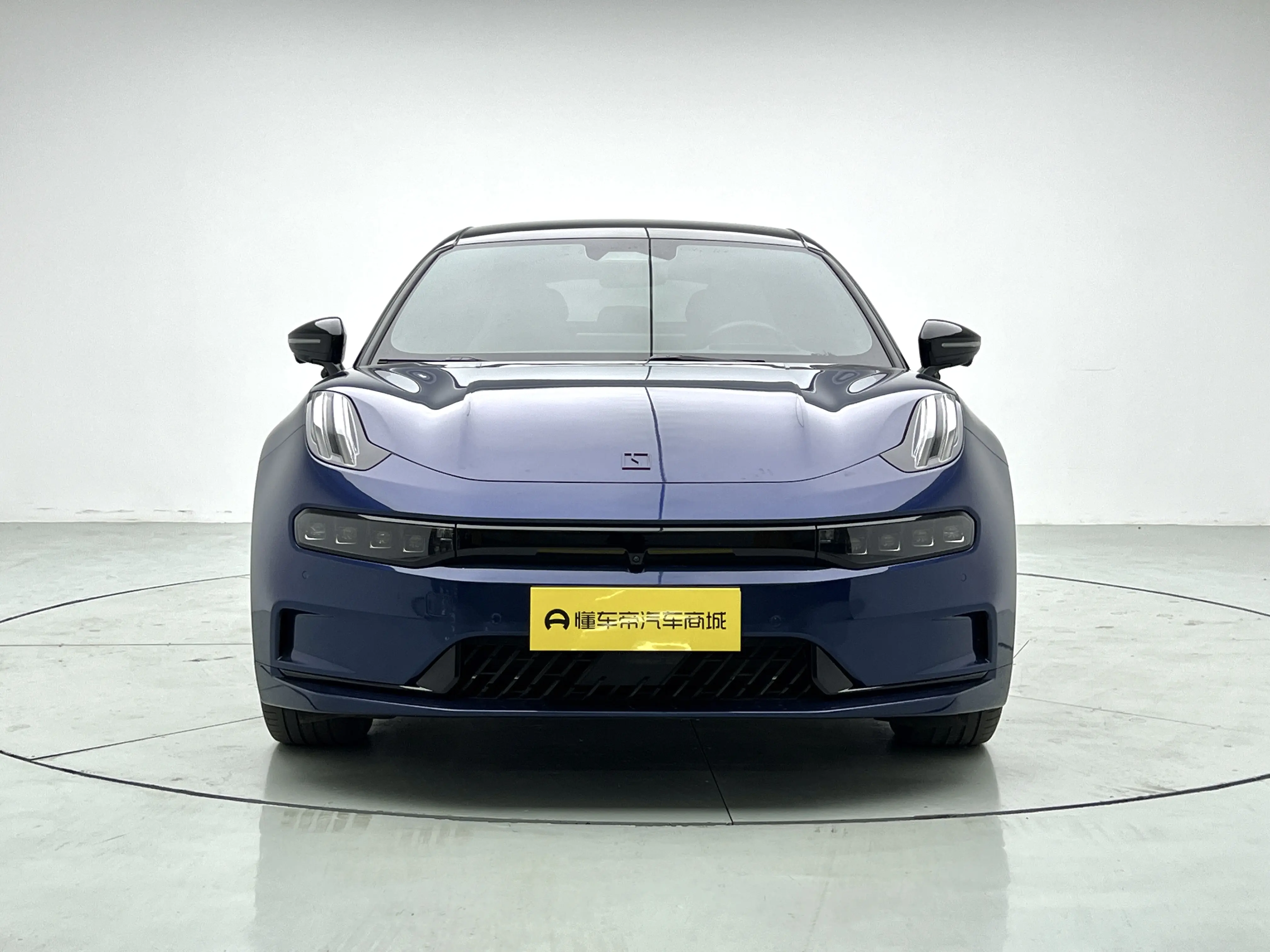 ZEEKR 001  из Китая