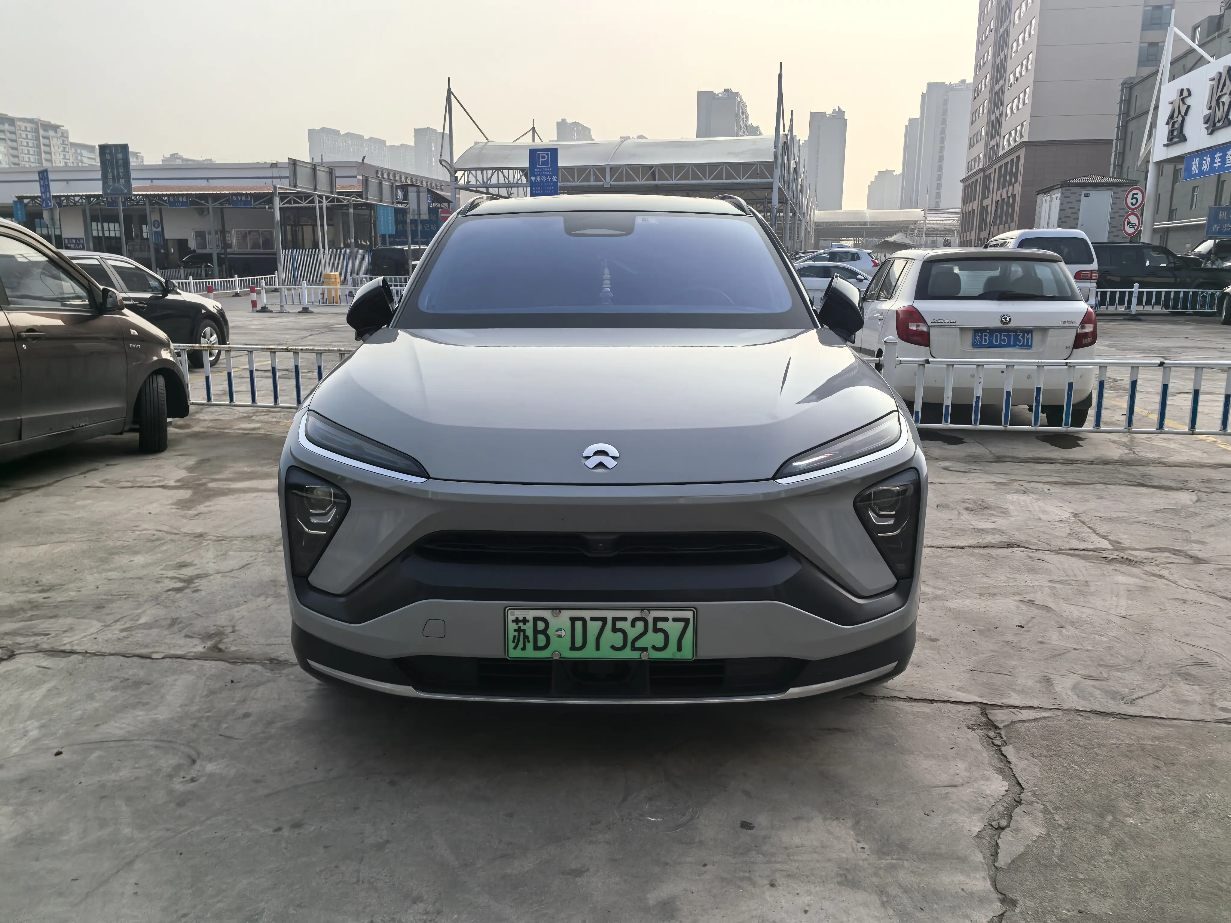 NIO EC6  из Китая