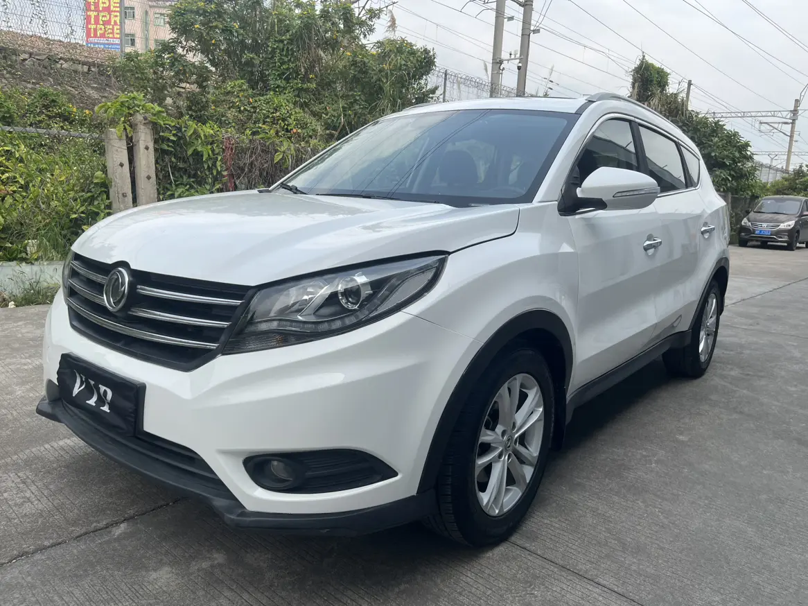 Dongfeng Fengon 580  из Китая