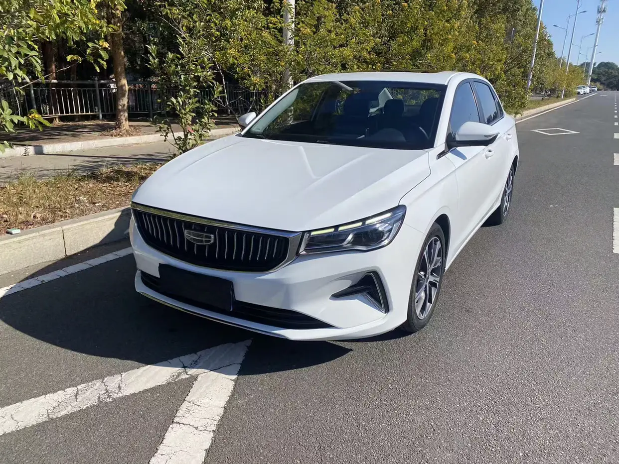 Geely Emgrand  из Китая