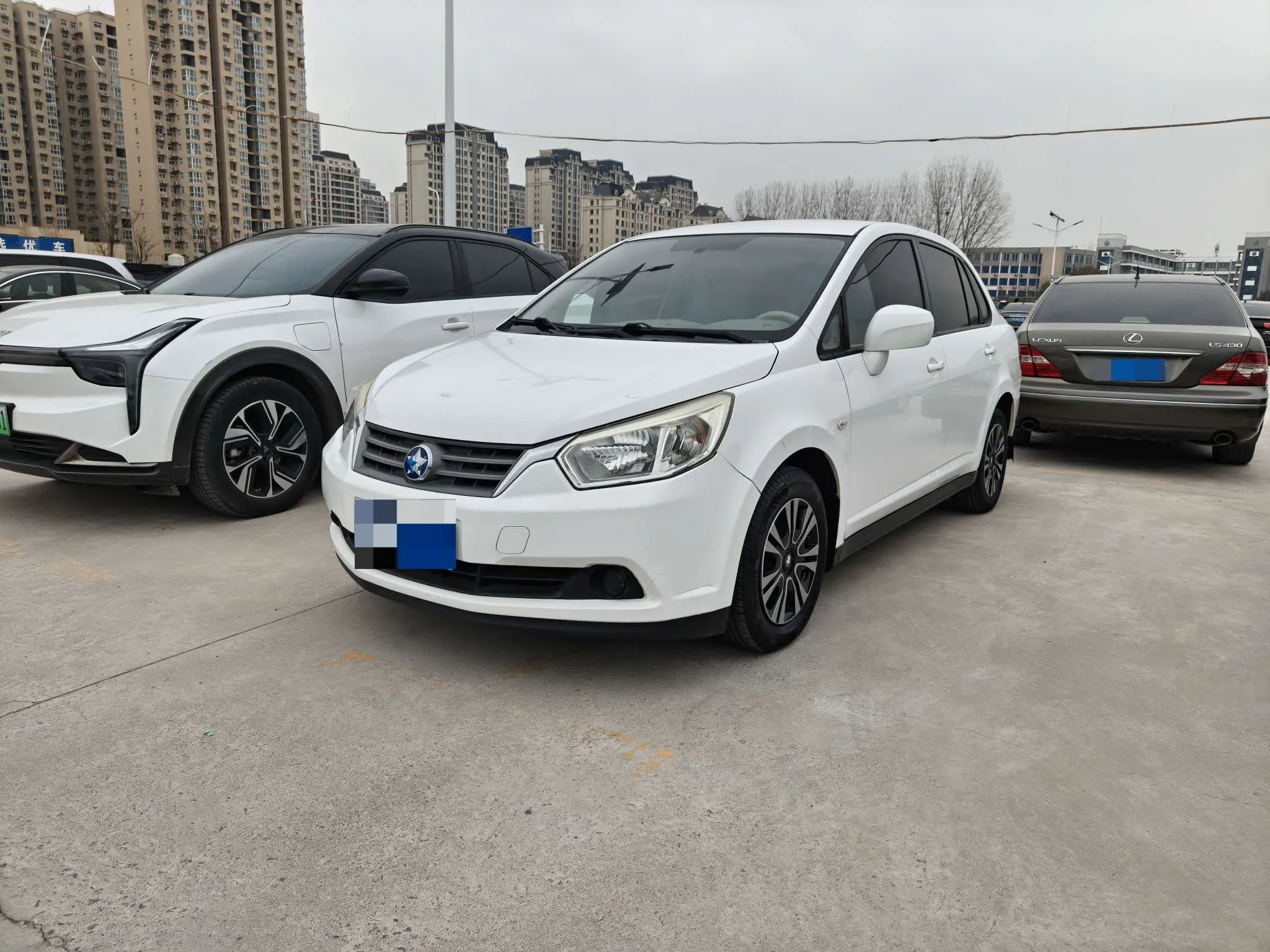 Kai Chen Venucia D50  из Китая