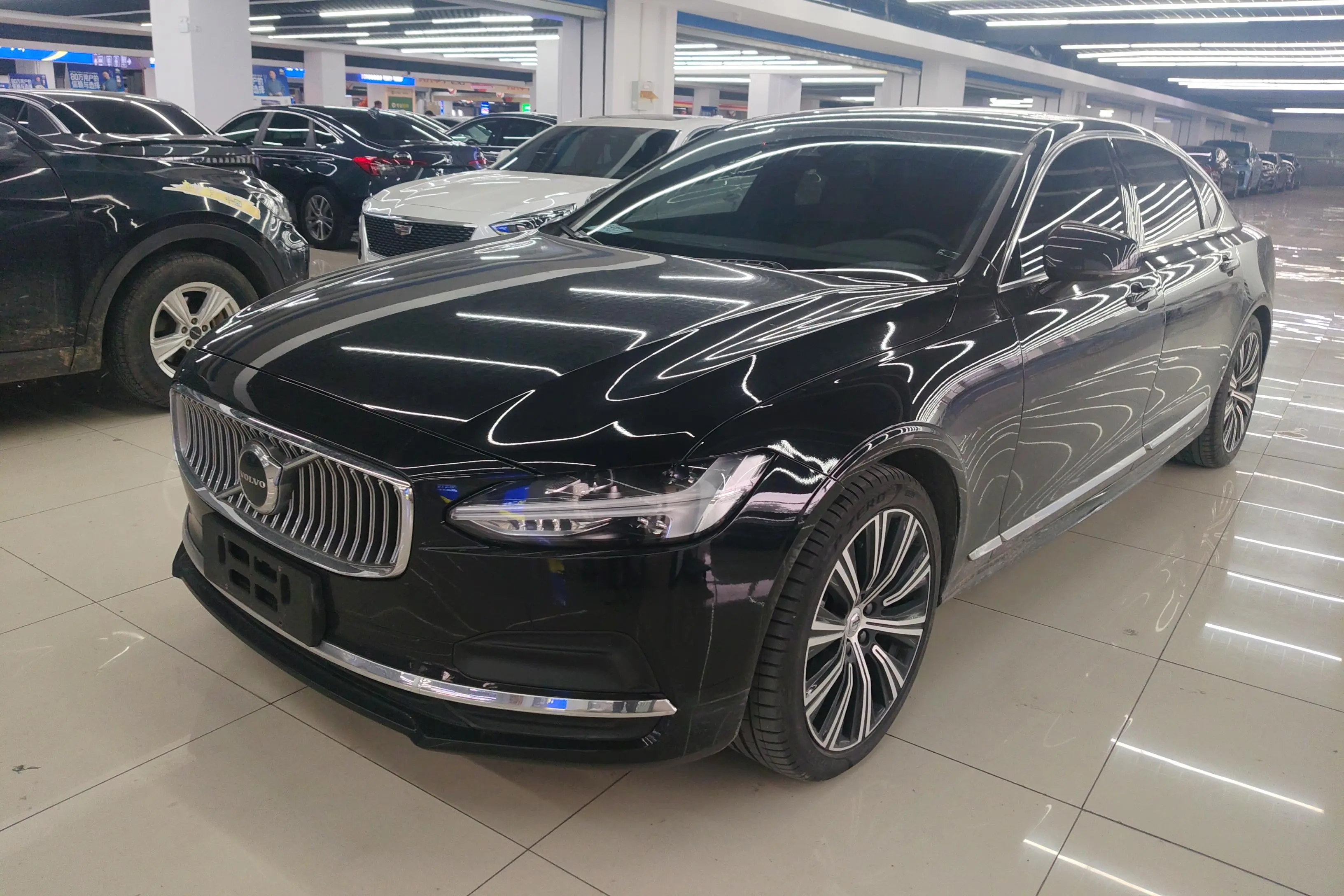 Volvo S90