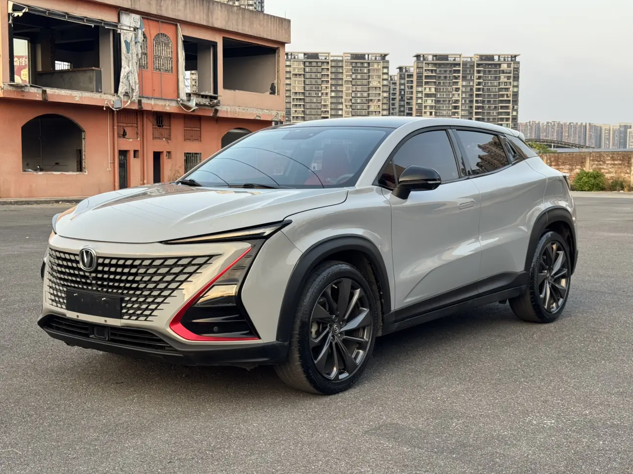 Changan UNI-T  из Китая