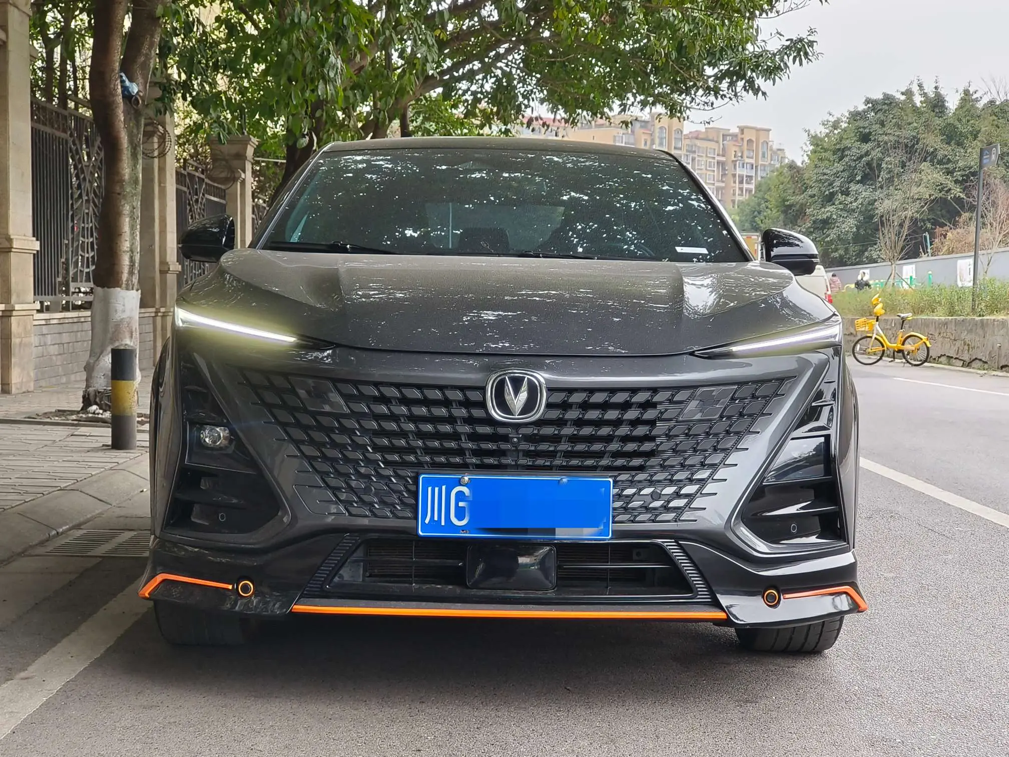 Changan UNI-T  из Китая