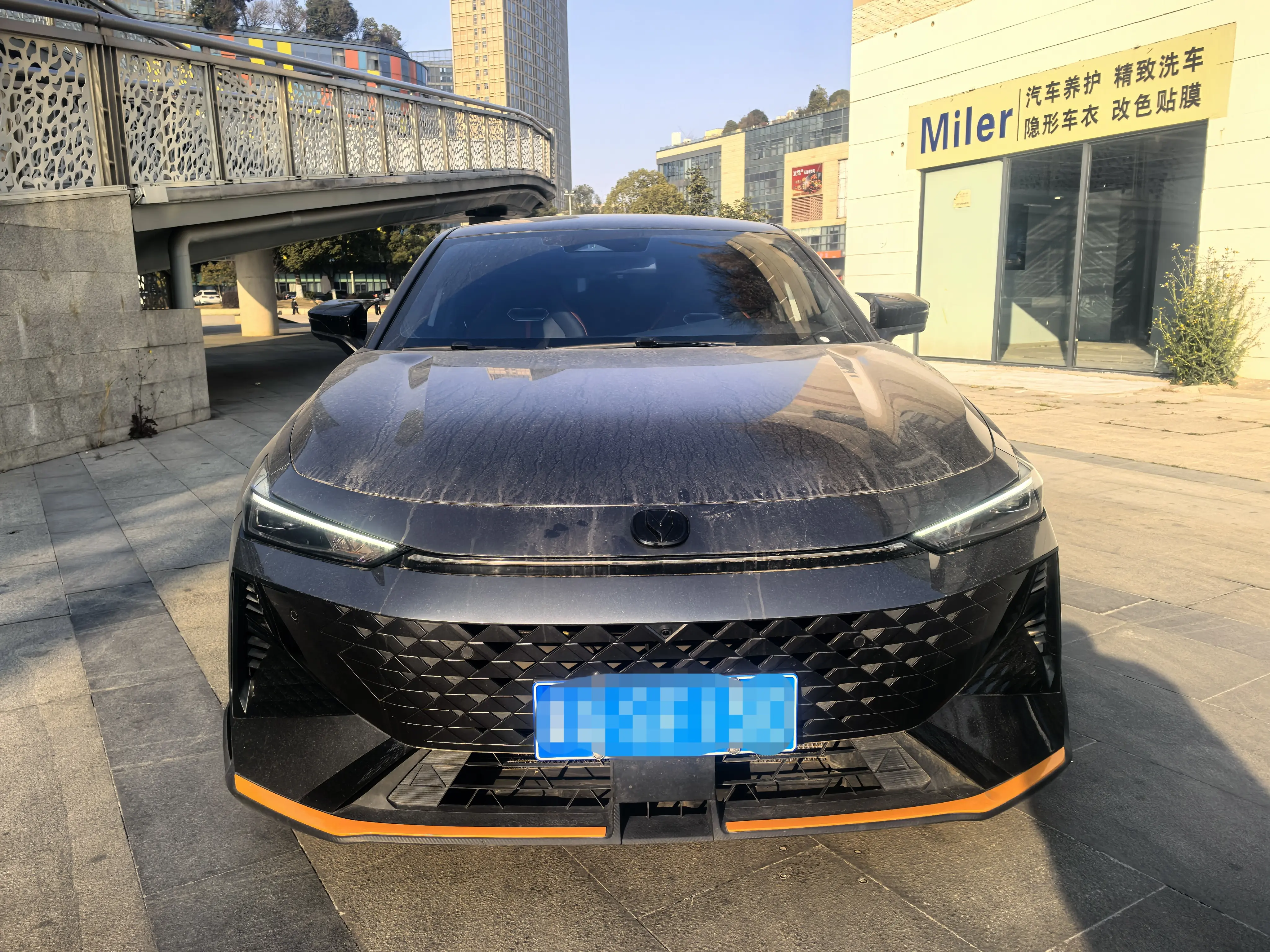 Changan UNI-V  из Китая