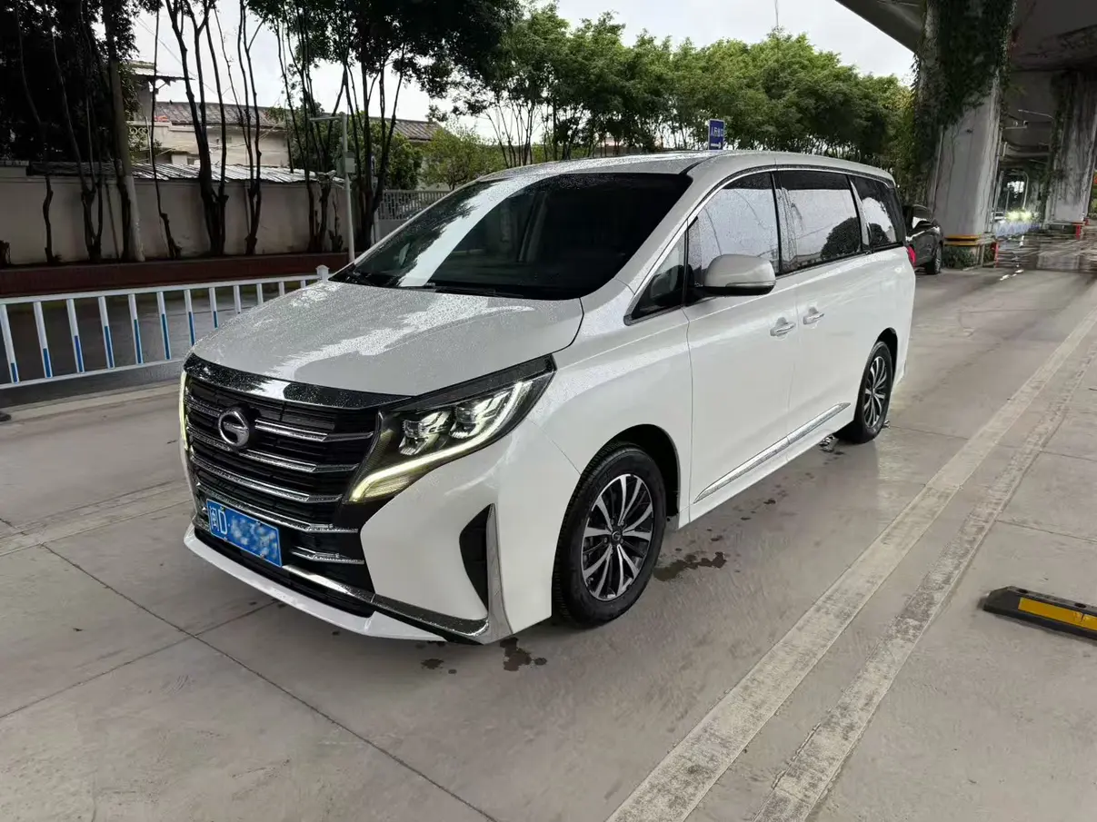 GAC Trumpchi M8  из Китая
