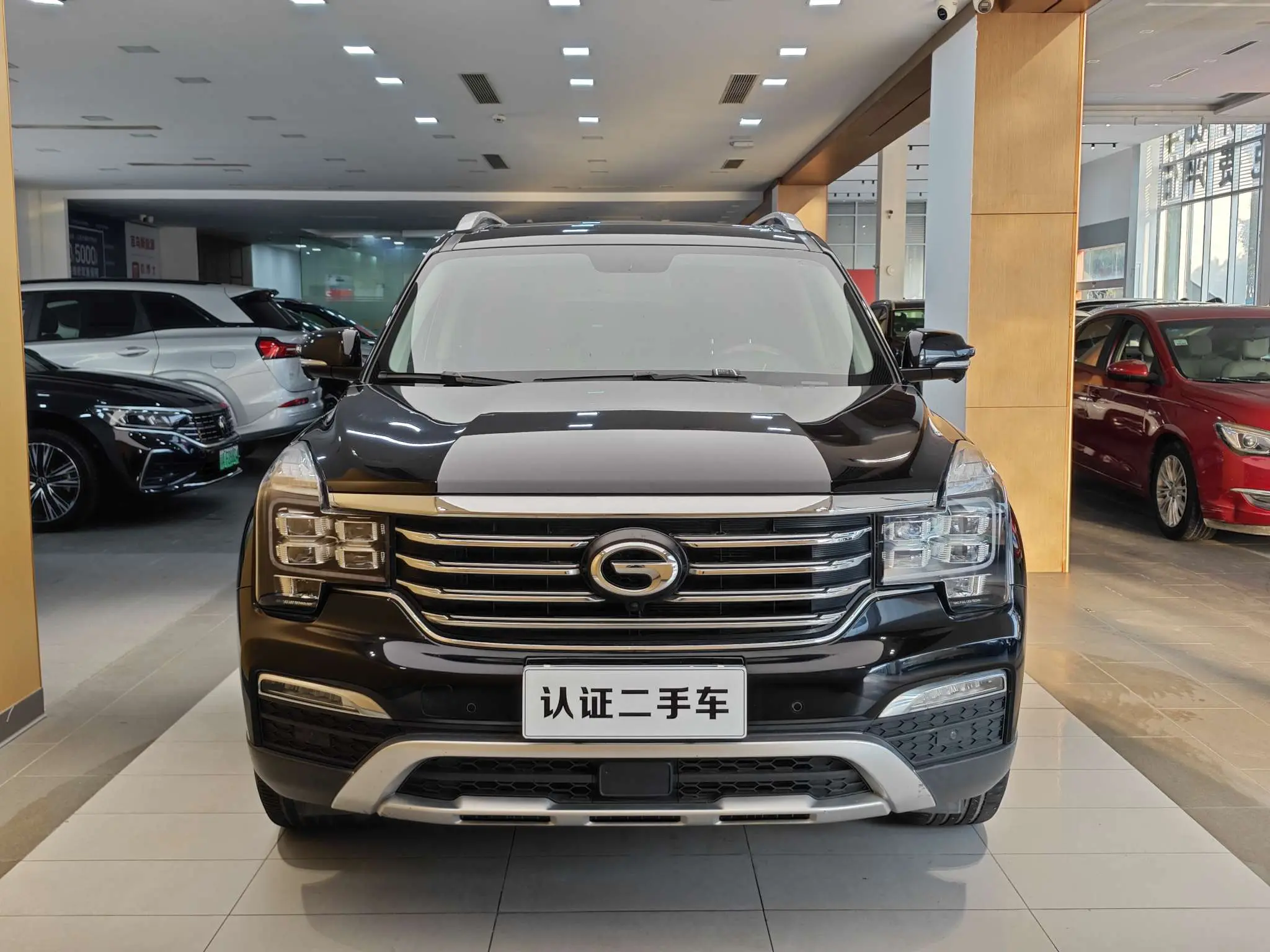GAC Trumpchi GS8  из Китая