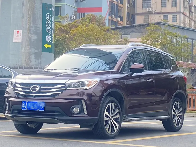 GAC Trumpchi GS4  из Китая