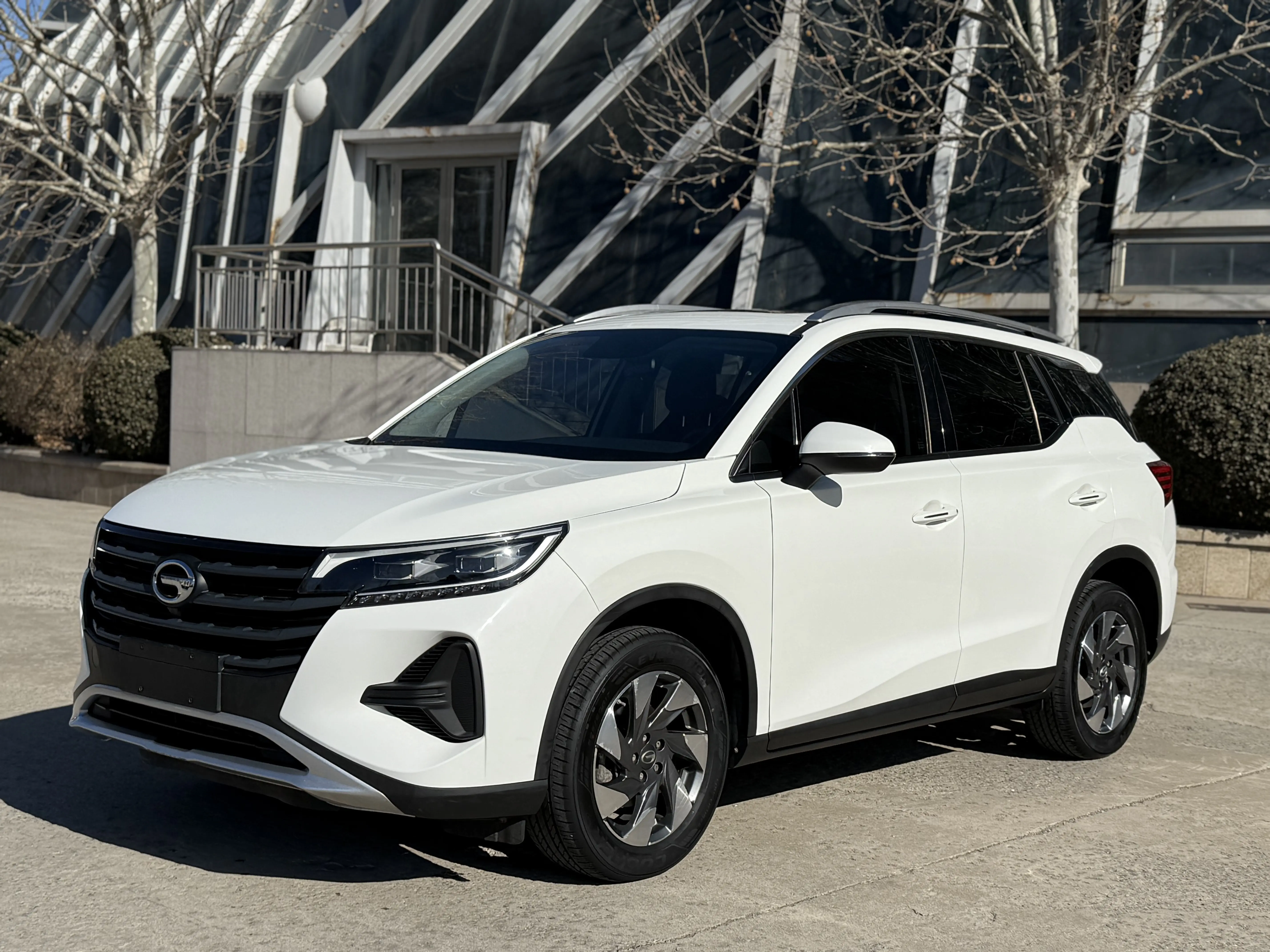 GAC Trumpchi GS4  из Китая