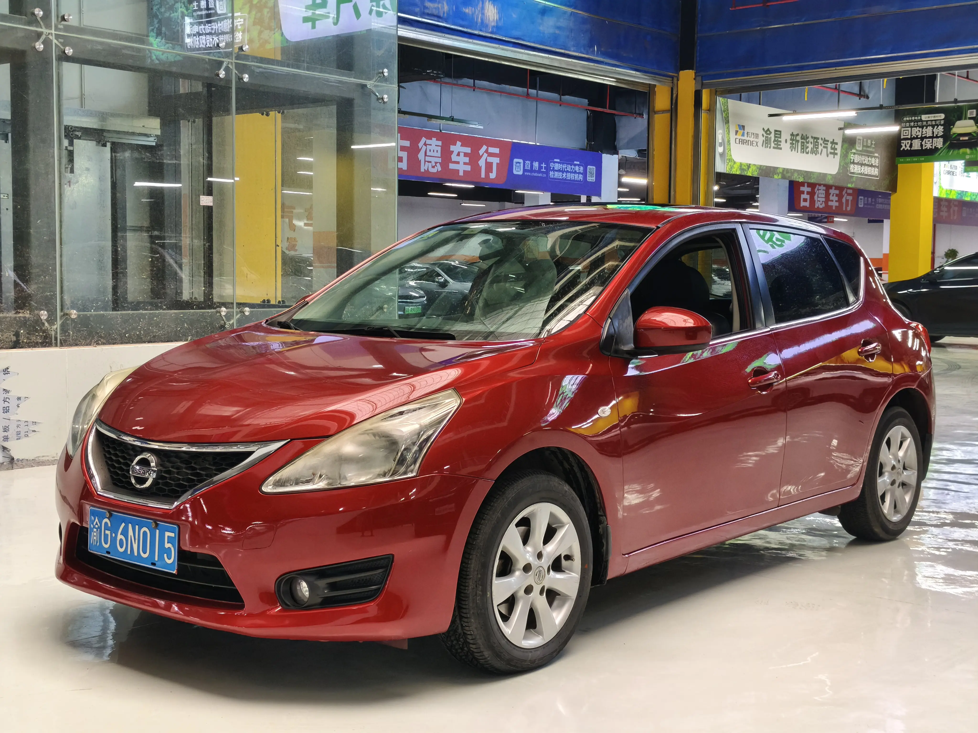 Nissan Tiida  из Китая