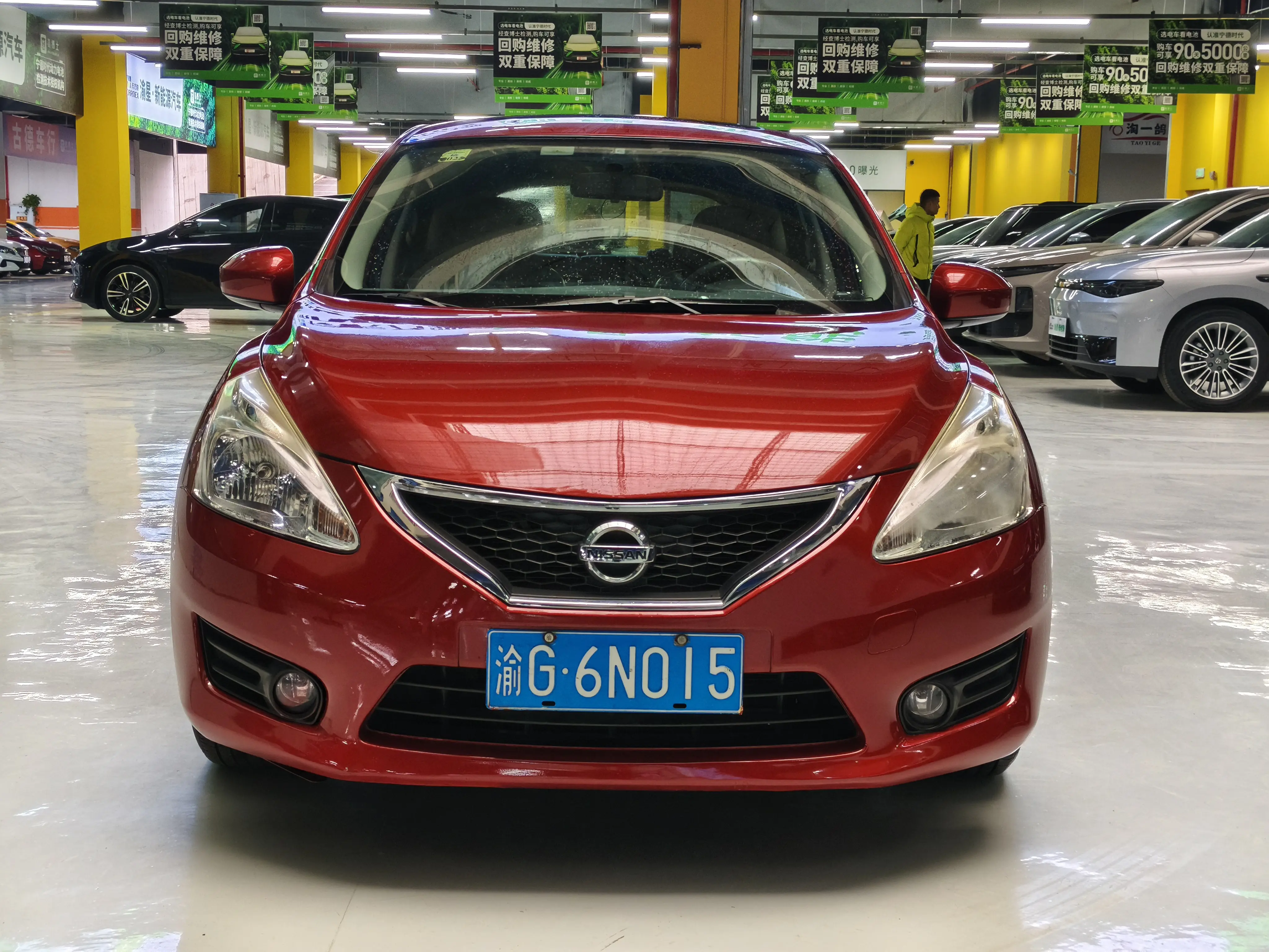 Nissan Tiida  из Китая