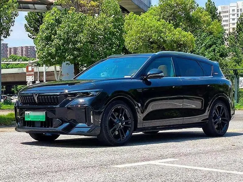 Voyah Lantu FREE  из Китая