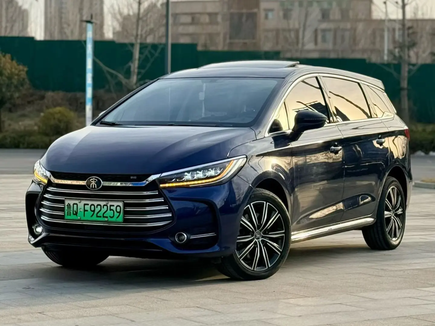 BYD Song MAX DM  из Китая