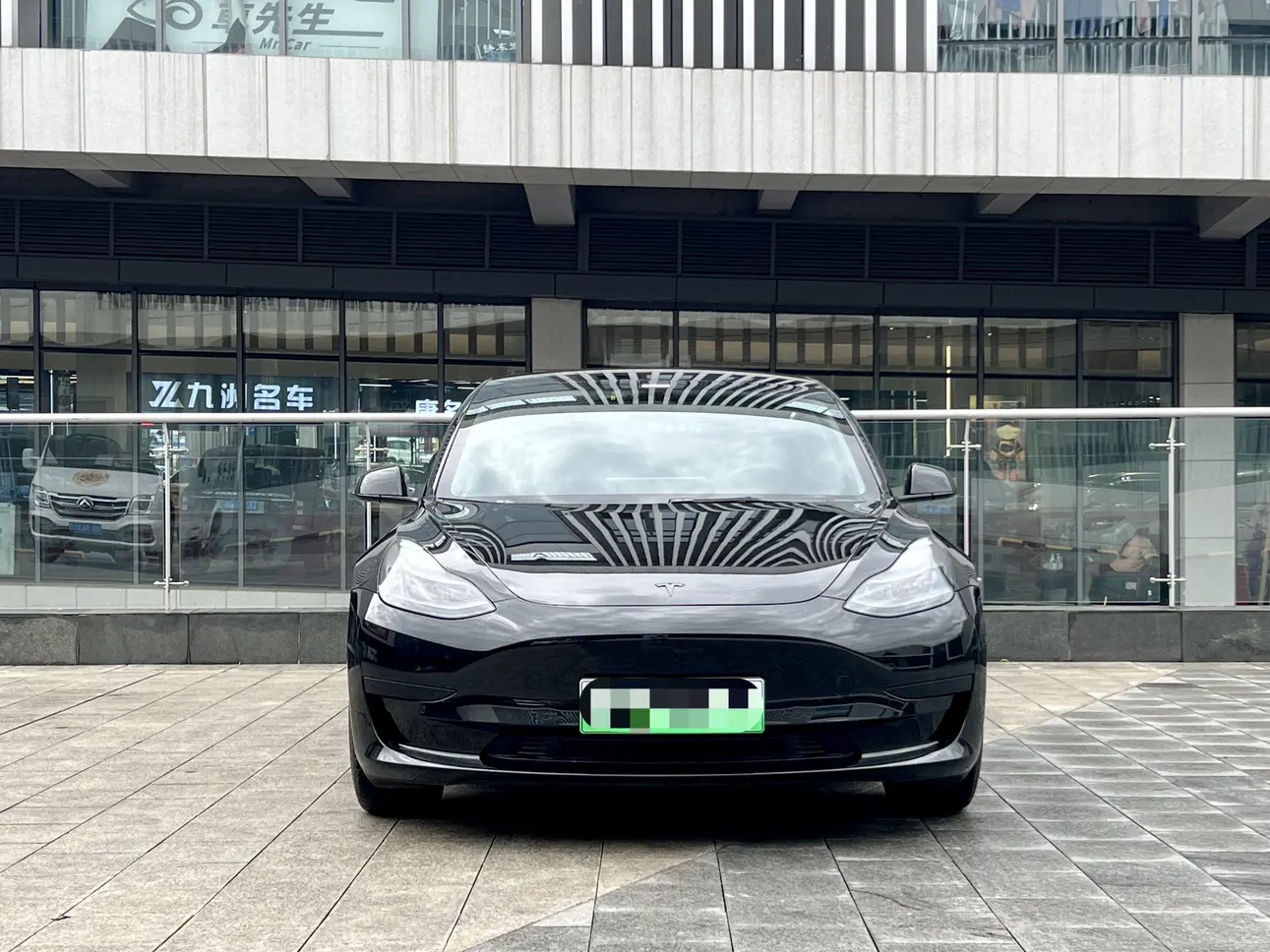 Tesla Model 3  из Китая