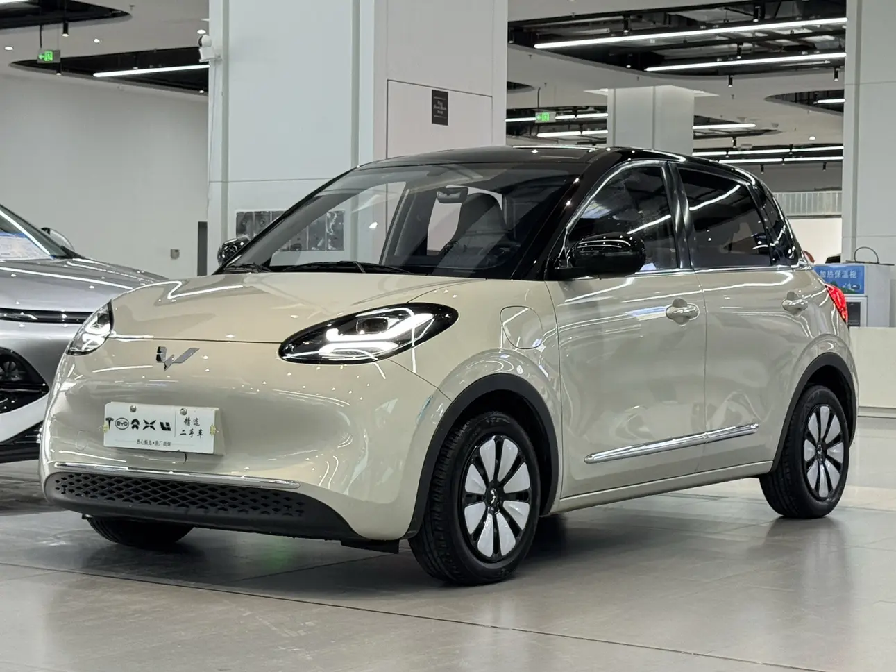 Wuling Bingo  из Китая