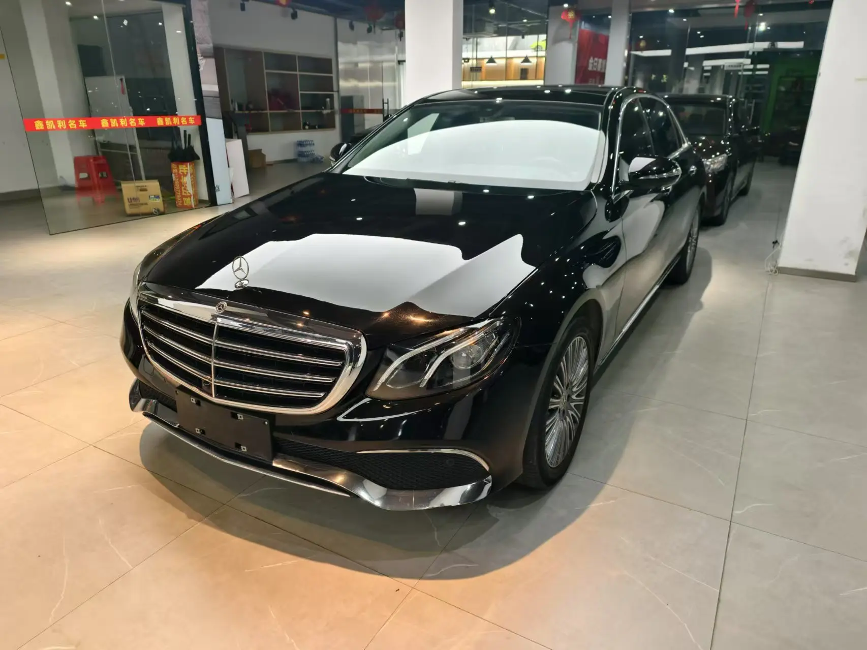 Mercedes-Benz E-Class  из Китая