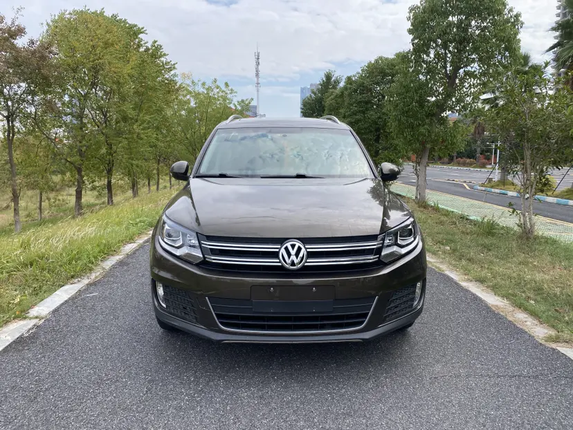 Volkswagen Tiguan (Tharu)  из Китая