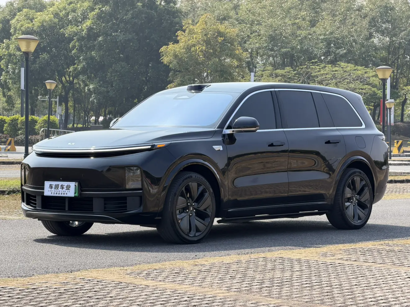 Li L9 (Ideal L9)  из Китая