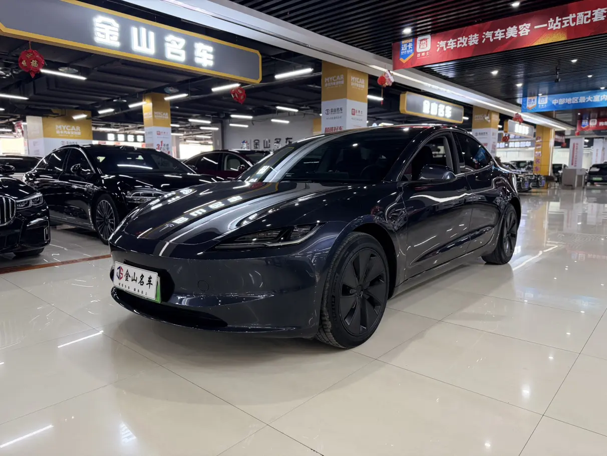 Tesla Model 3  из Китая