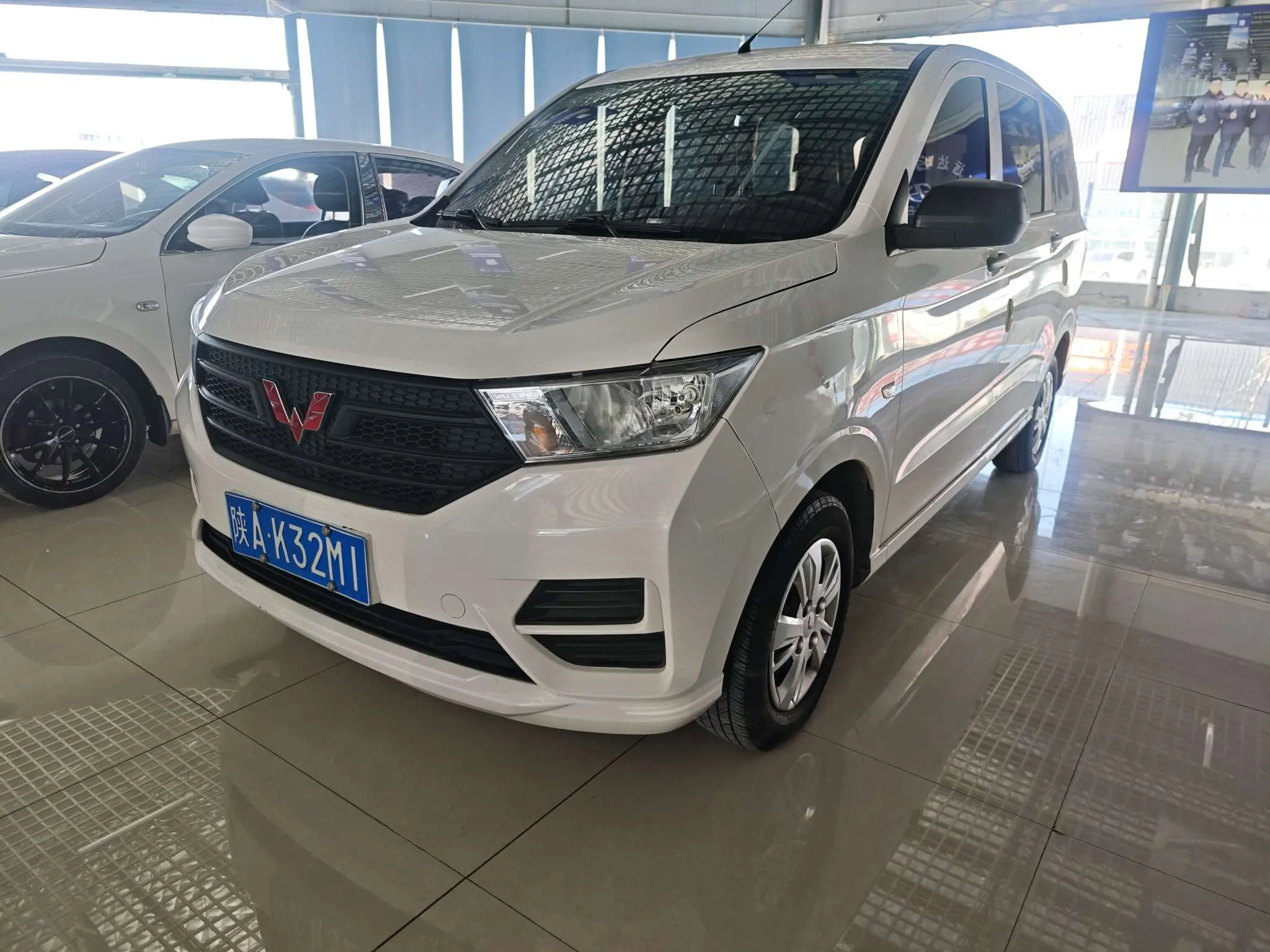 Wuling Hongguang  из Китая