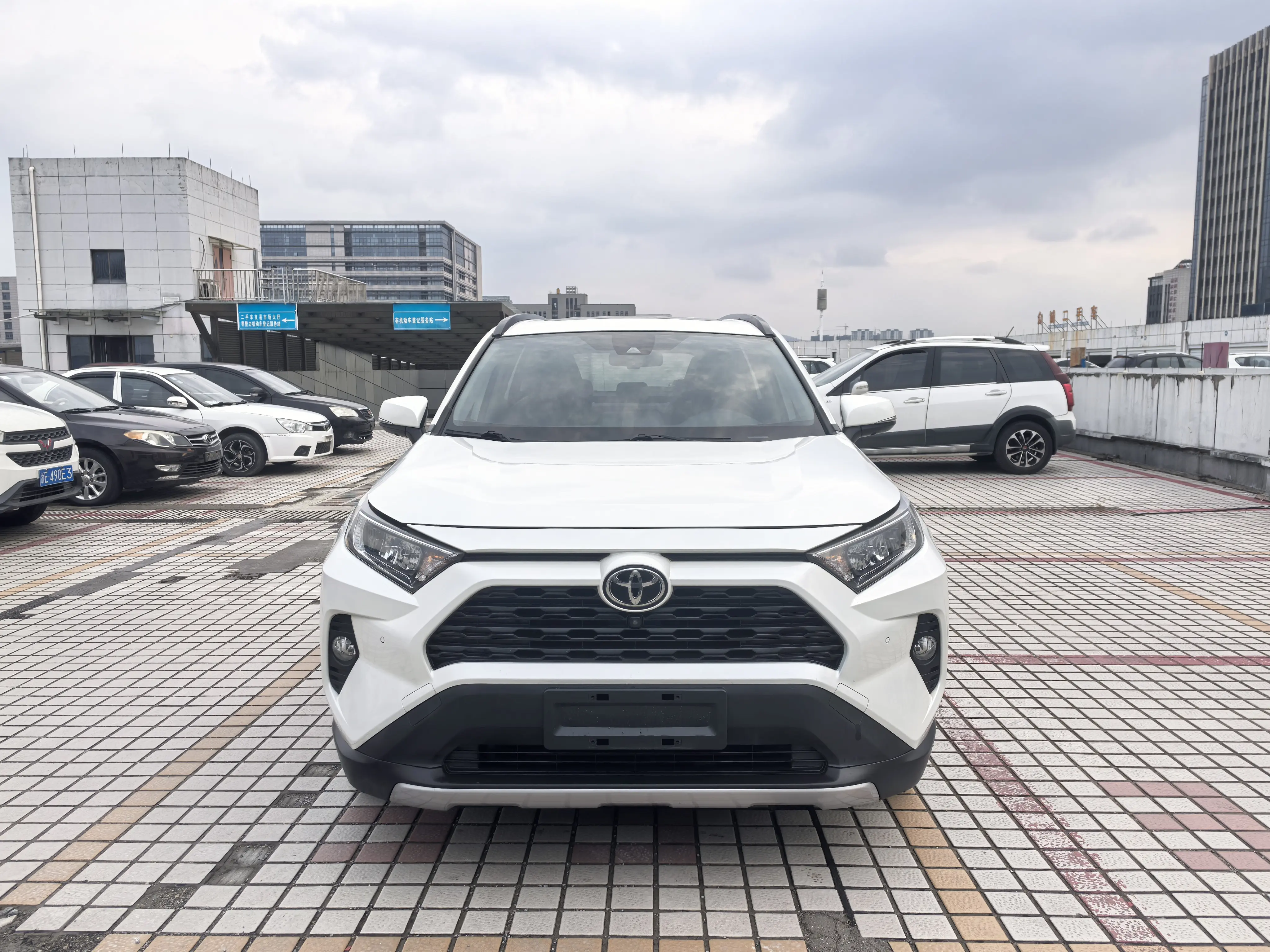 Toyota RAV4  из Китая