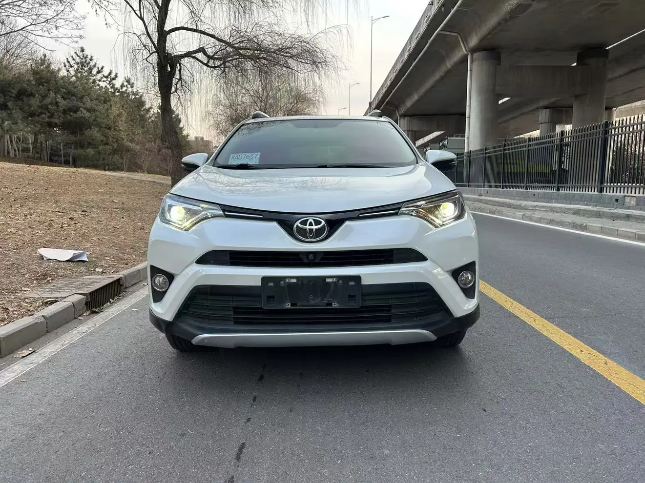 Toyota RAV4  из Китая
