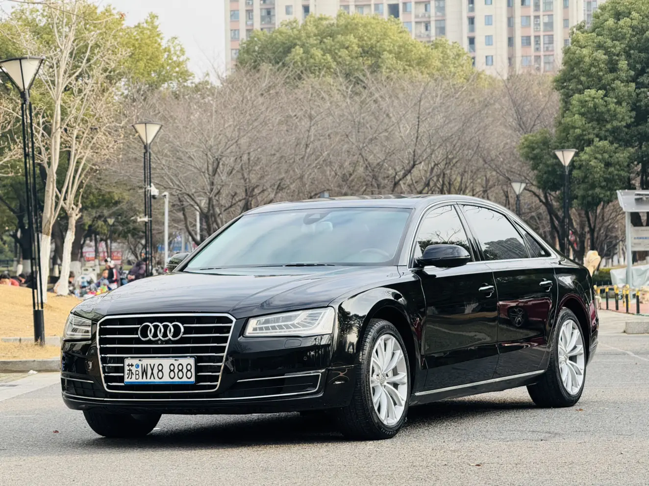 Audi A8
