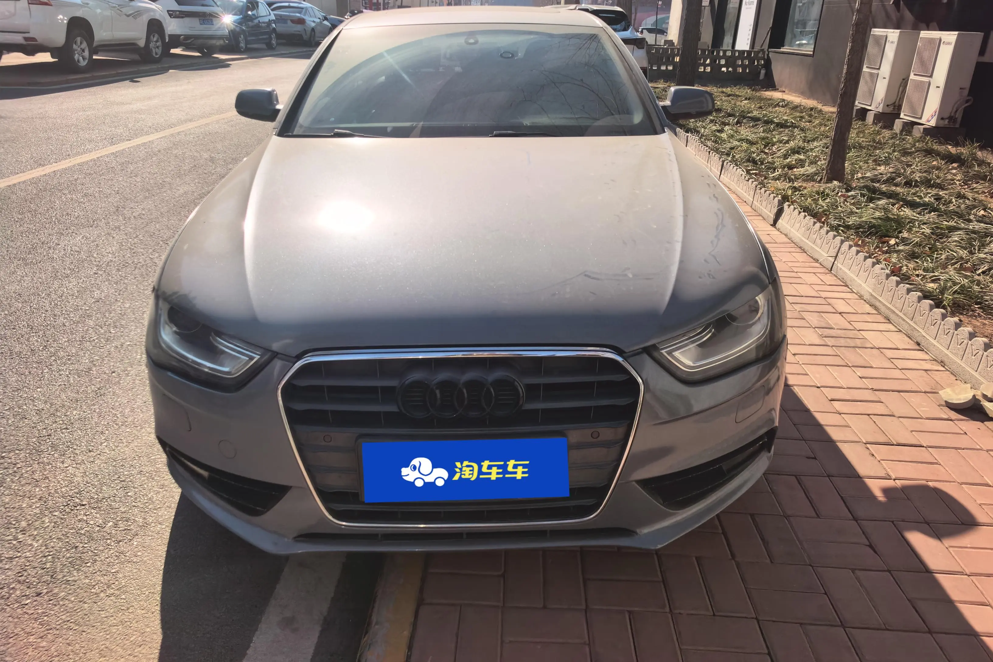 Audi A4L  из Китая