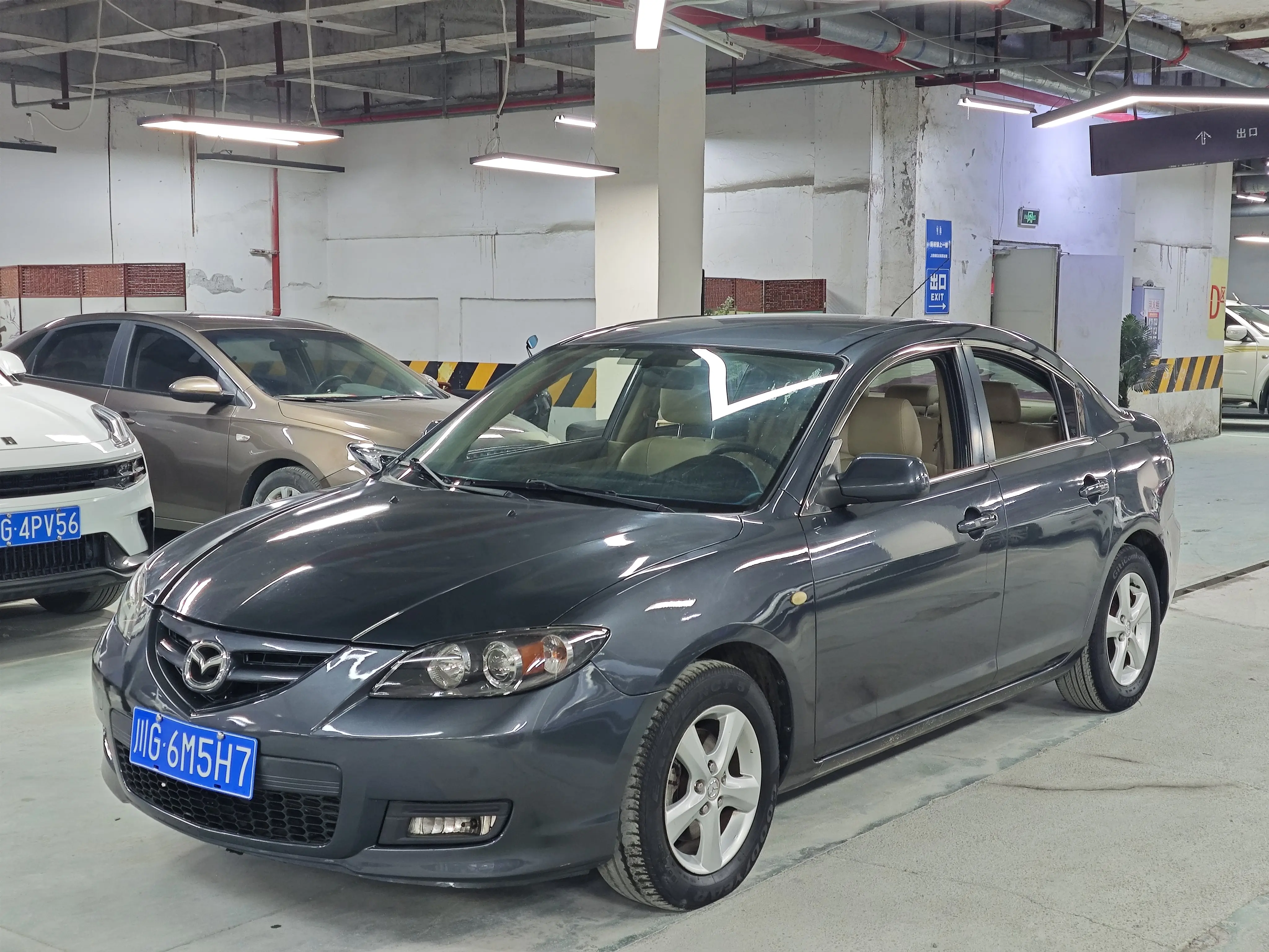 Mazda Axela (Mazda3)  из Китая