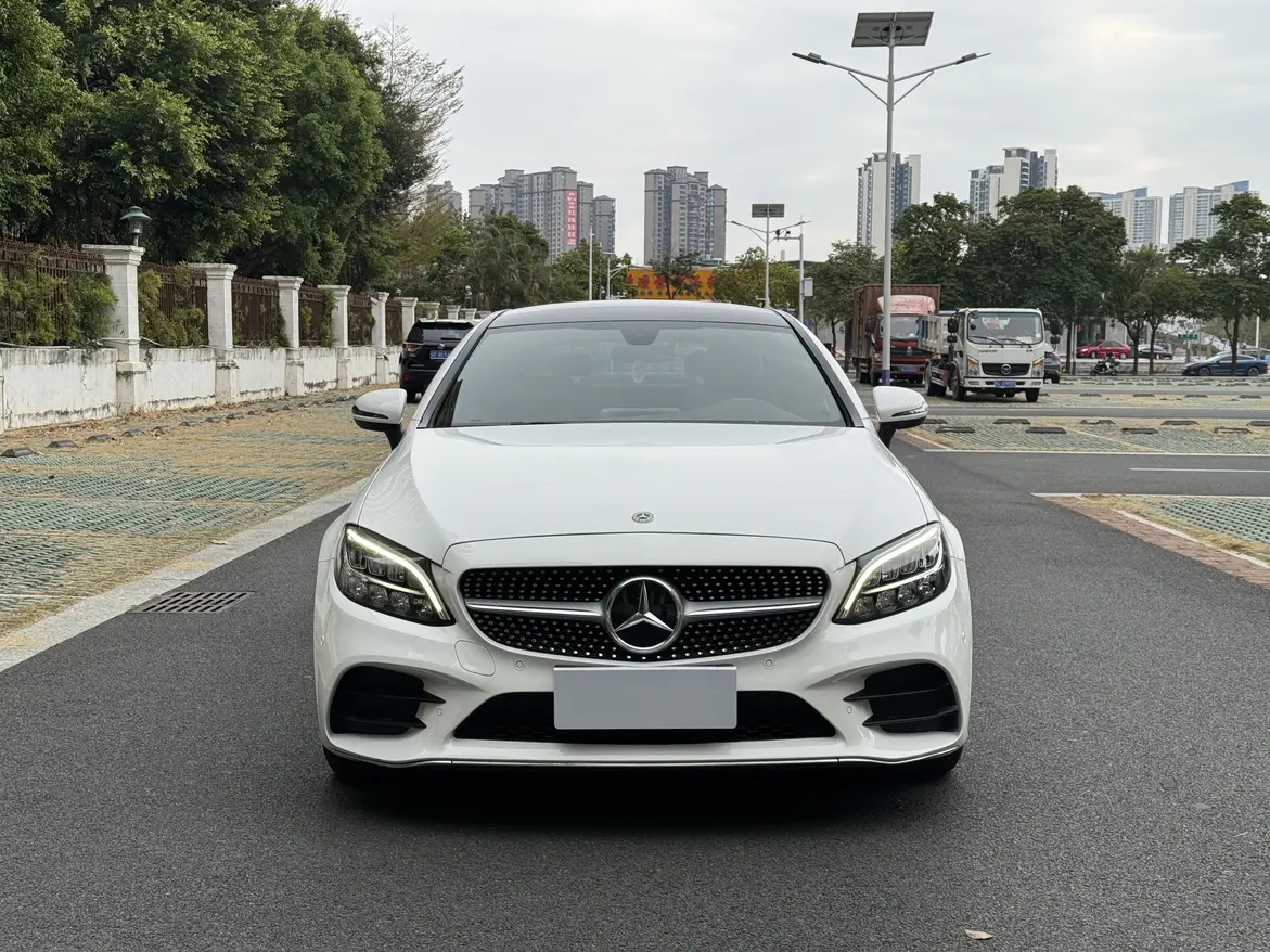 Mercedes-Benz C-Class  из Китая