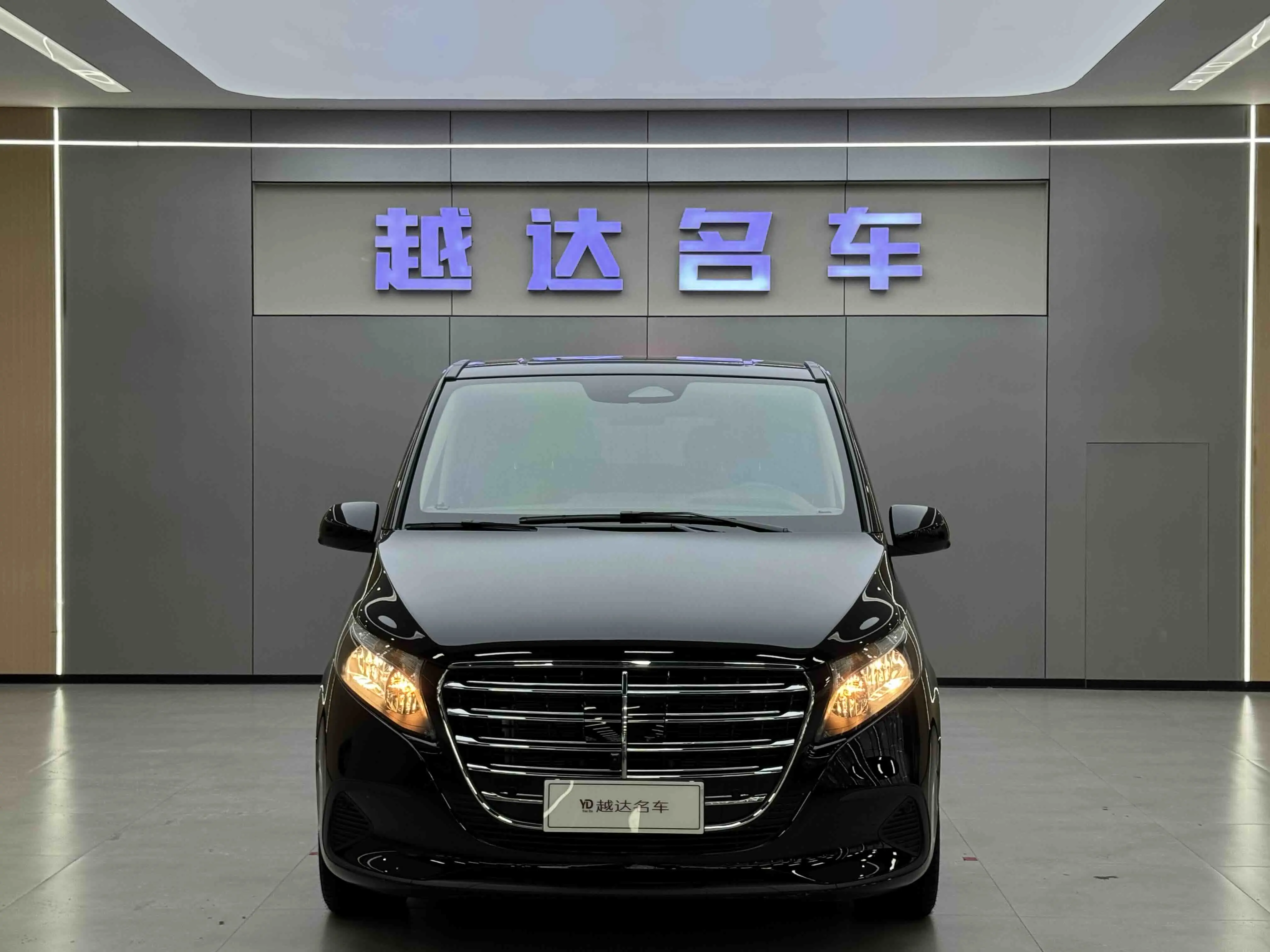 Mercedes-Benz Vito  из Китая