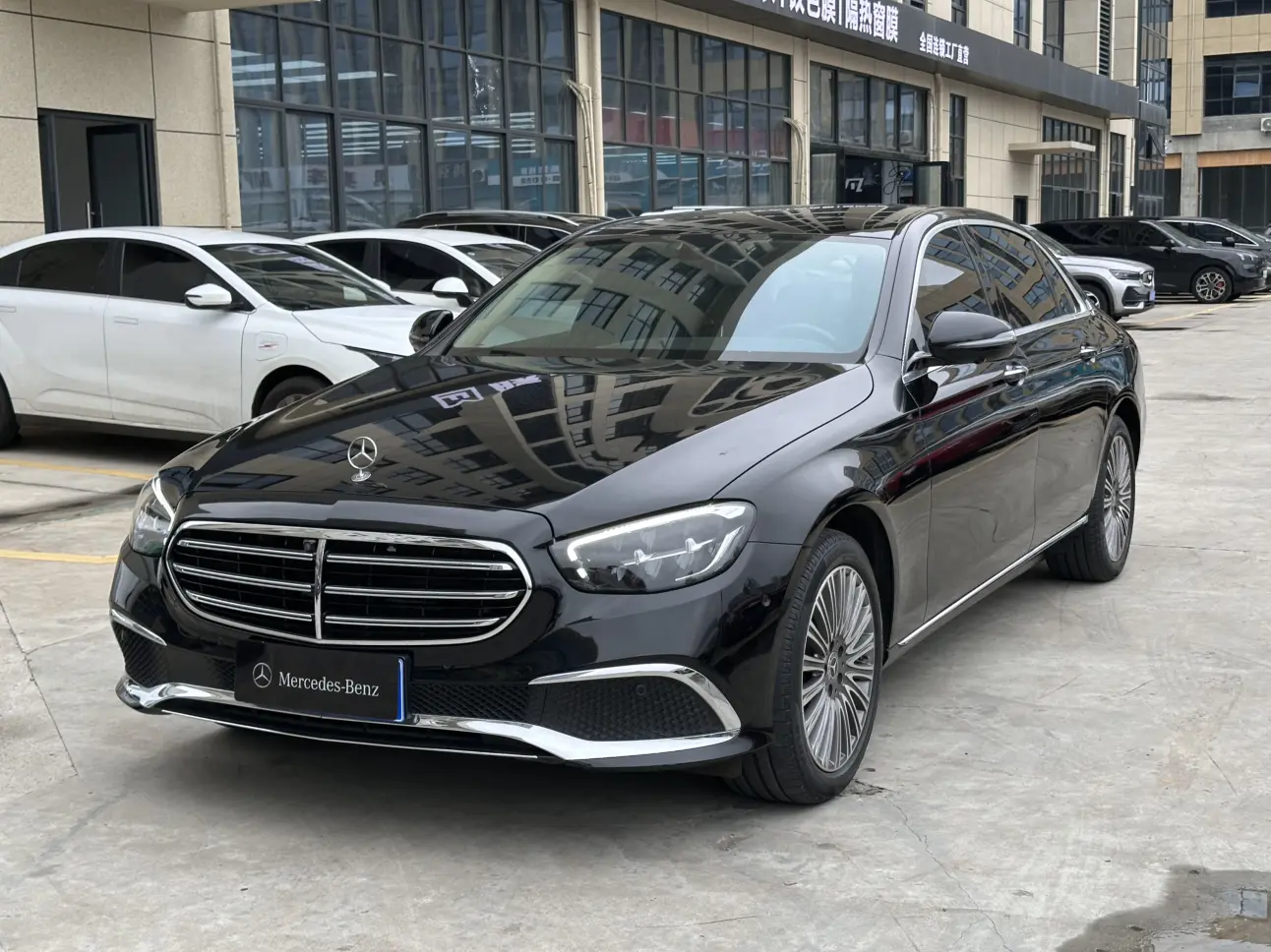 Mercedes-Benz E-Class  из Китая