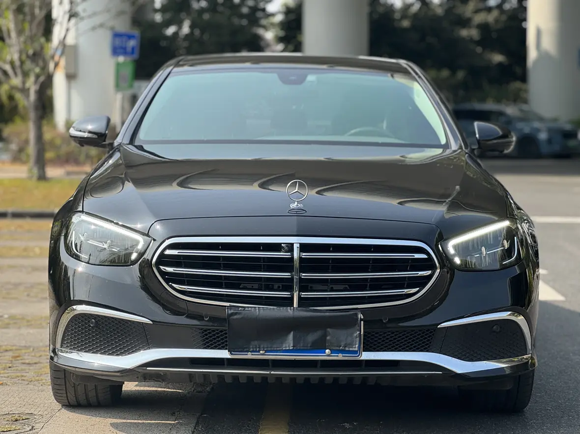 Mercedes-Benz E-Class  из Китая
