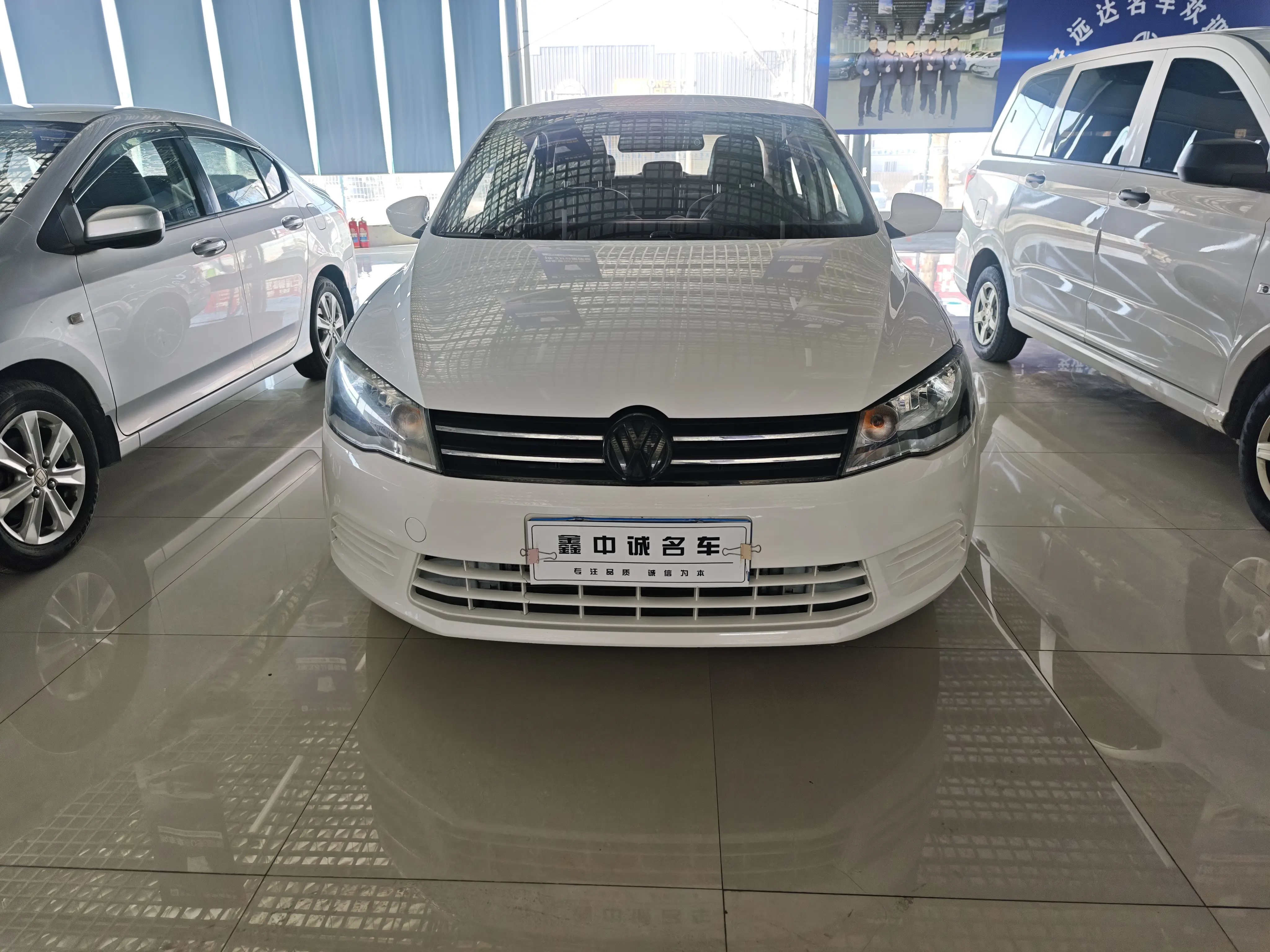 Volkswagen Jetta  из Китая