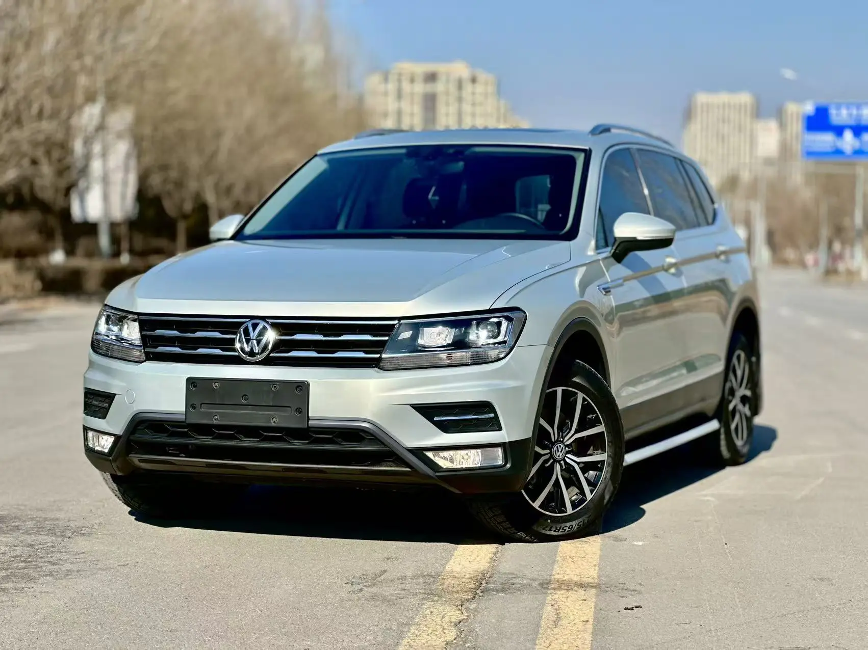 Volkswagen Tiguan L  из Китая