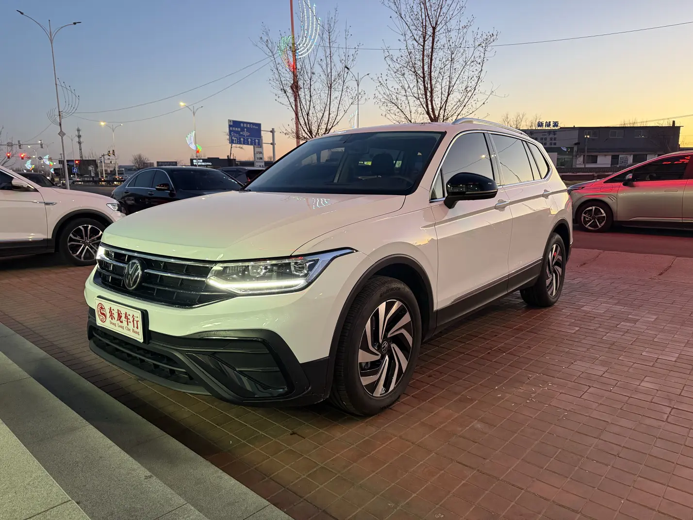 Volkswagen Tiguan L  из Китая