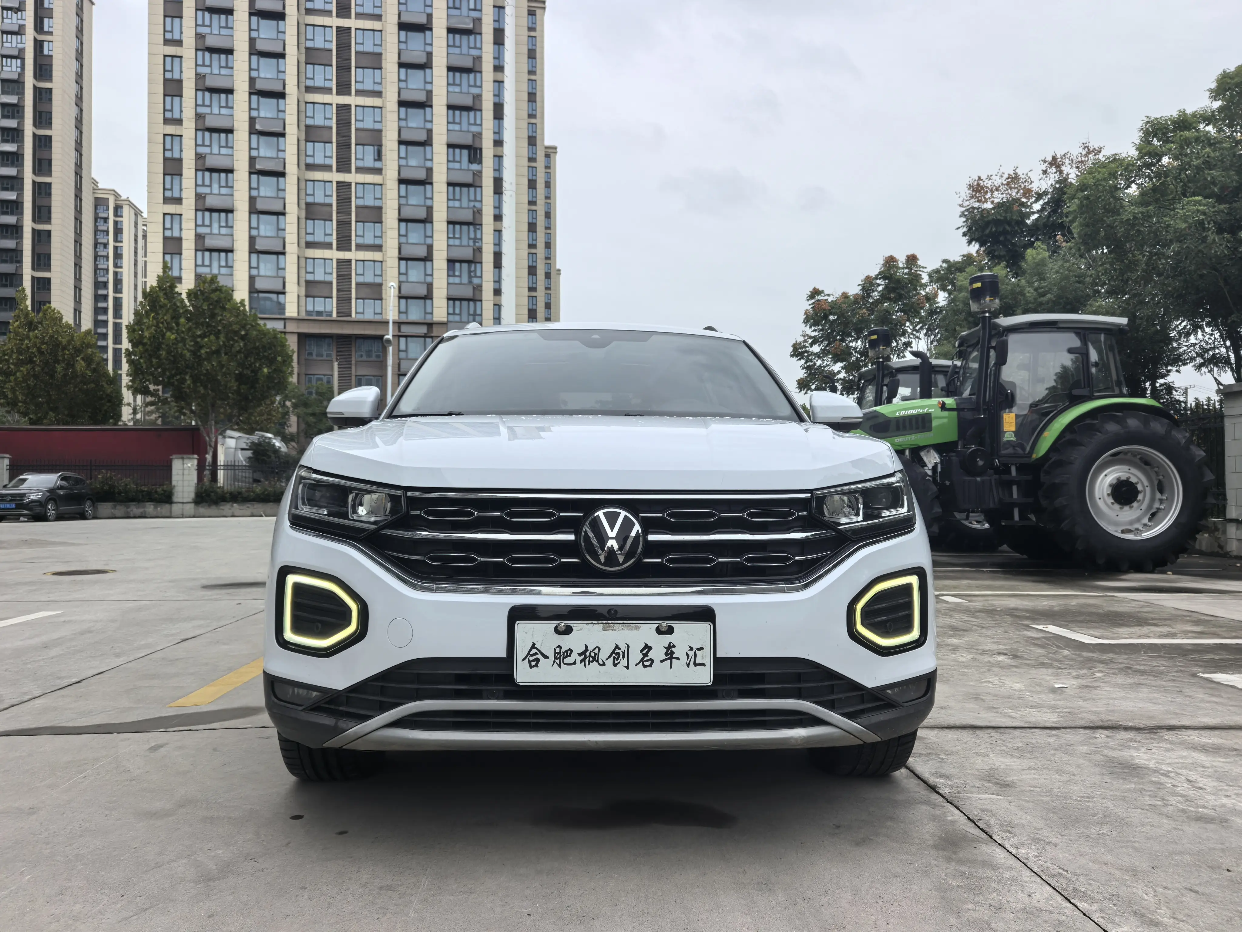 Volkswagen Tayron  из Китая