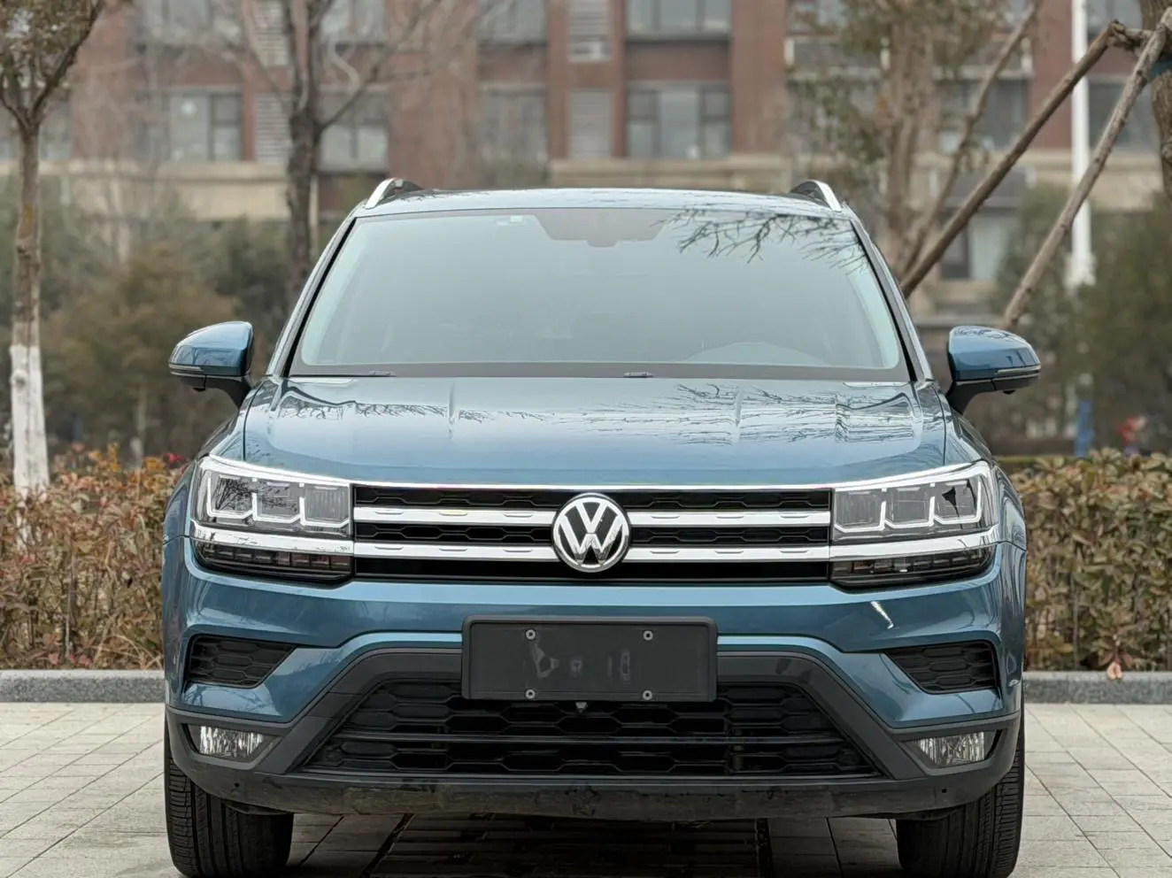 Volkswagen Tharu  из Китая