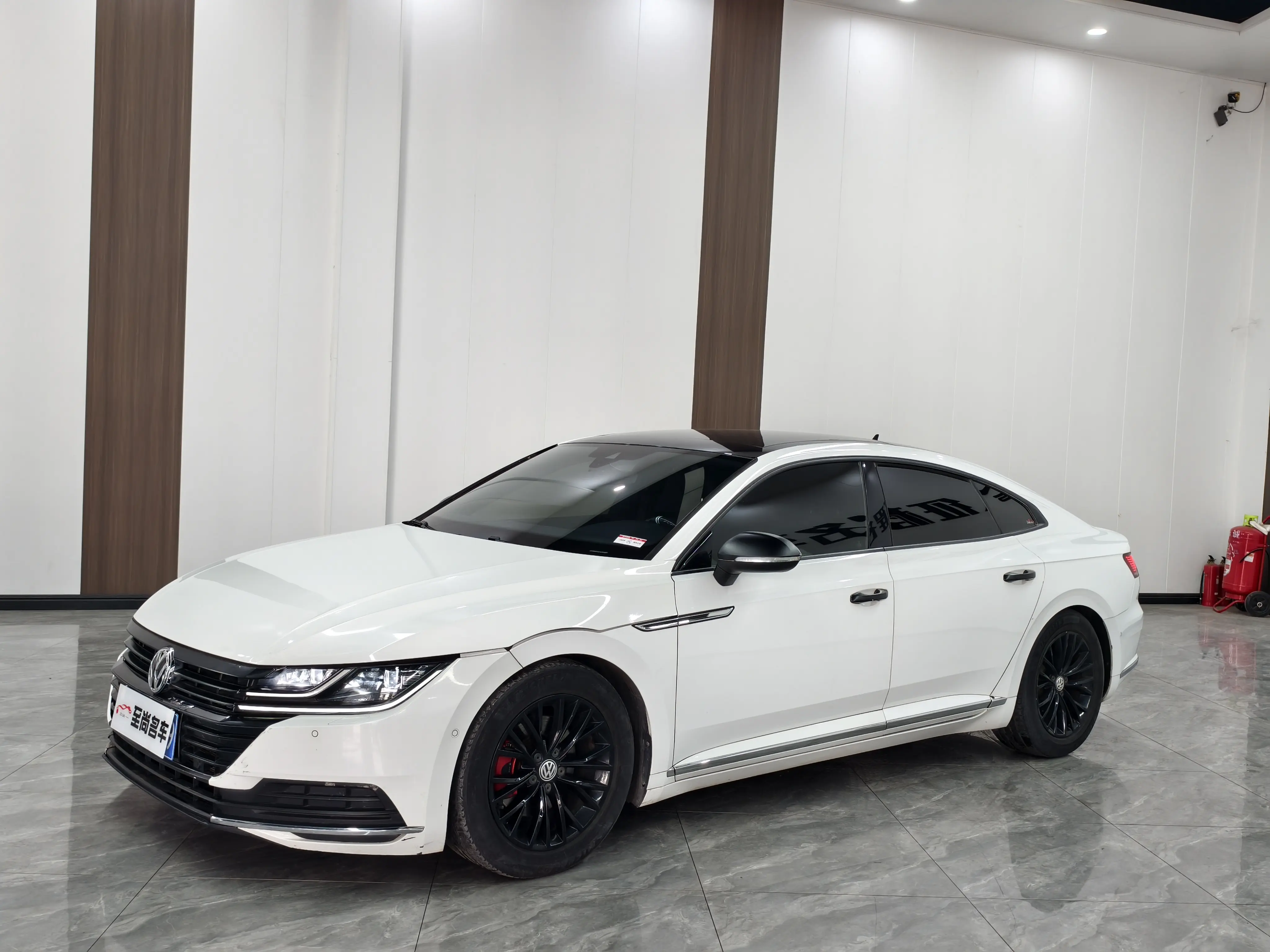 Volkswagen Arteon (CC)  из Китая