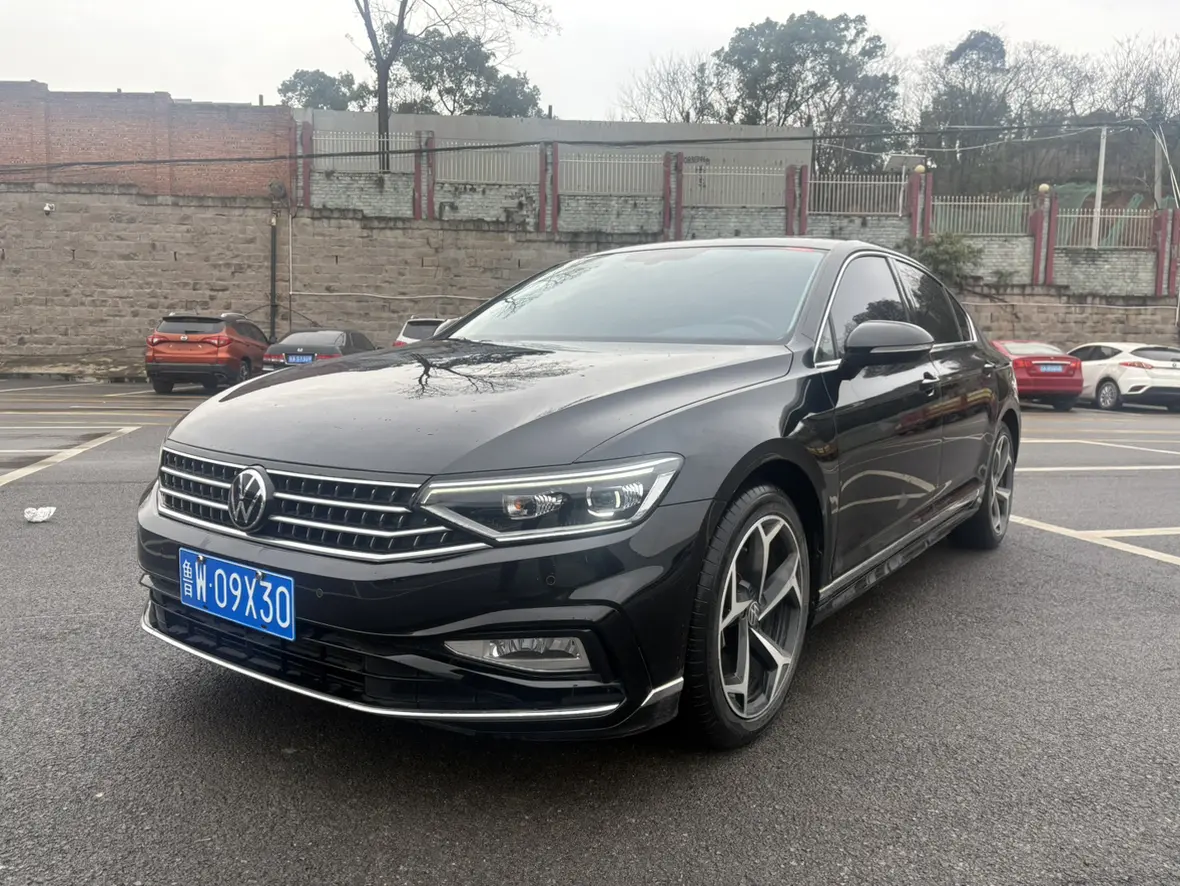 Volkswagen Magotan  из Китая