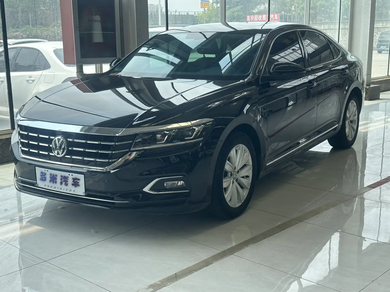 Volkswagen Passat  из Китая