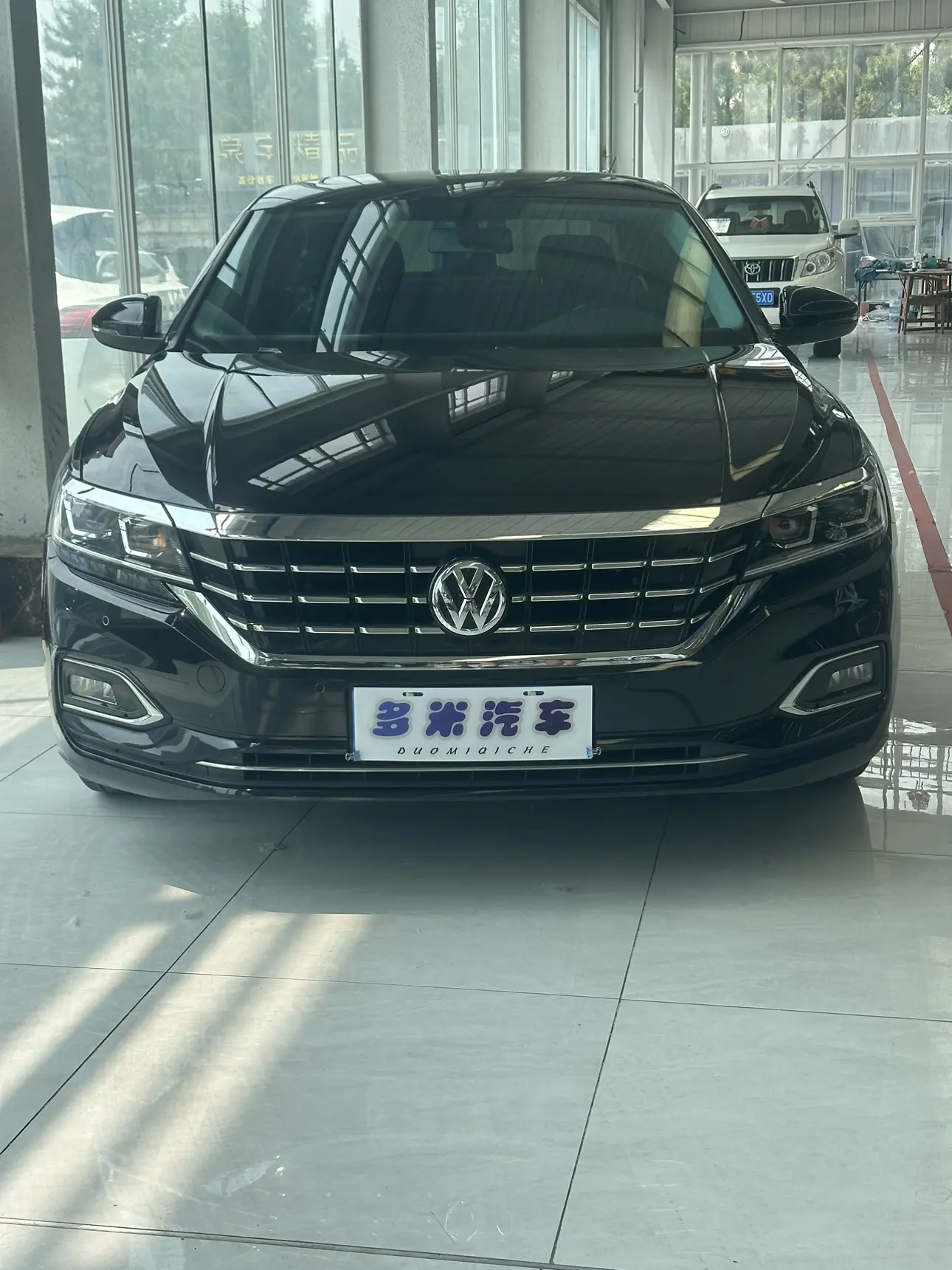 Volkswagen Passat  из Китая