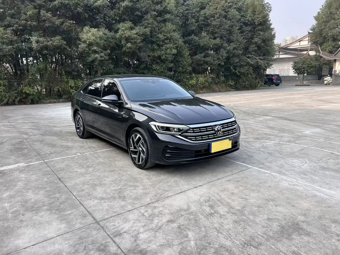 Volkswagen Sagitar  из Китая