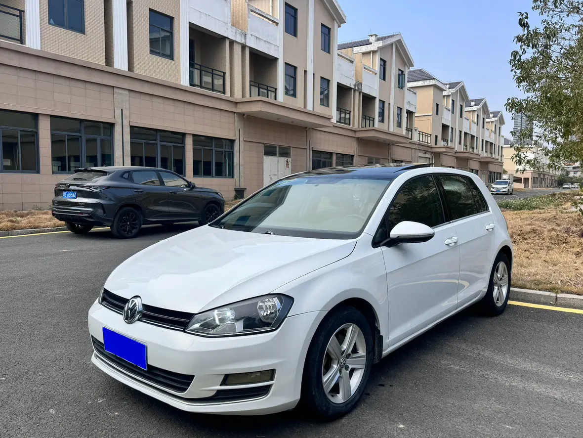 Volkswagen Golf  из Китая