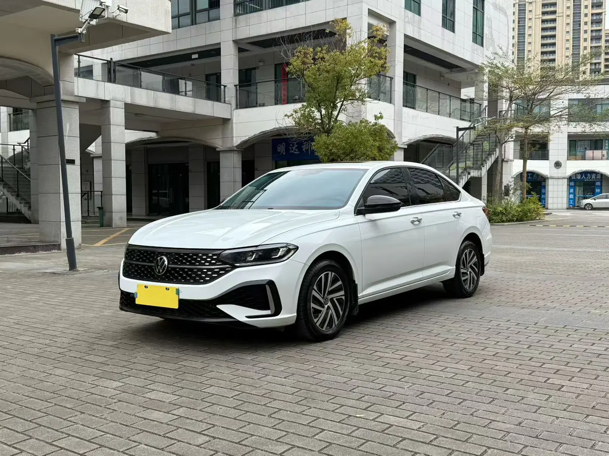 Volkswagen Lavida  из Китая